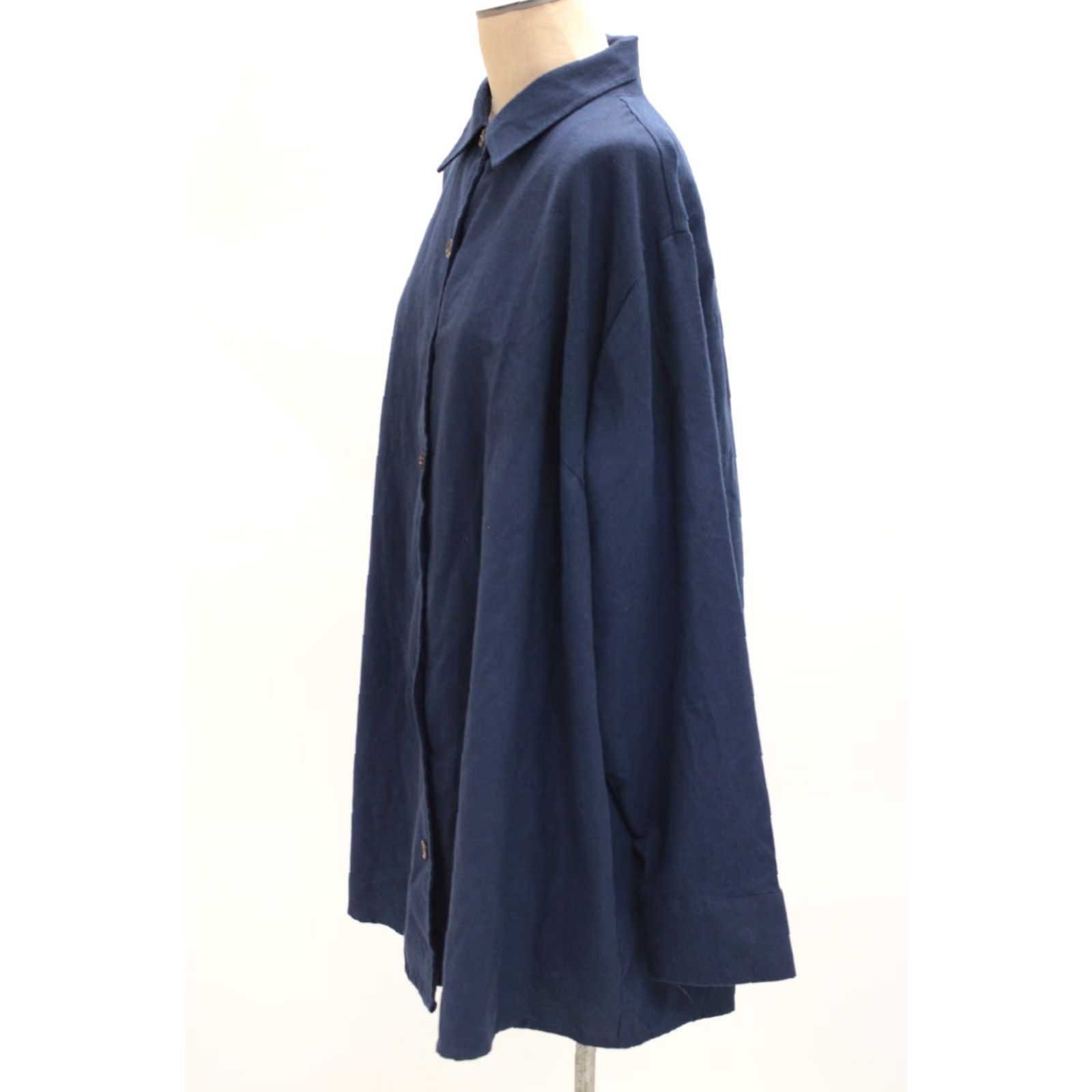 Vintage Lularoe Top Women's PLUS Size 3XL Navy Button Up Tunic Shirt Career Office Wear Shirt Plus Size 3XL Navy Button Up Tunic Size XXL / US 16-18 / IT 52-54 - 2 Thumbnail