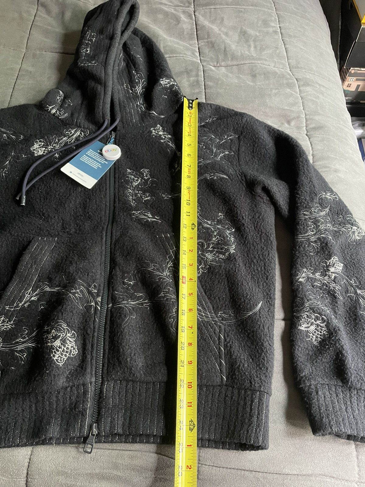 Louis Vuitton Louis Vuitton Flower Logo Embroidered Wool Hoodie Size US M / EU 48-50 / 2 - 5 Thumbnail