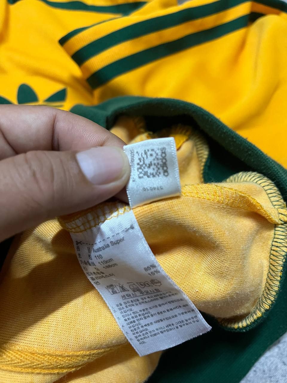Adidas Vintage Adidas Australia Sweater Size US L / EU 52-54 / 3 - 11 Thumbnail