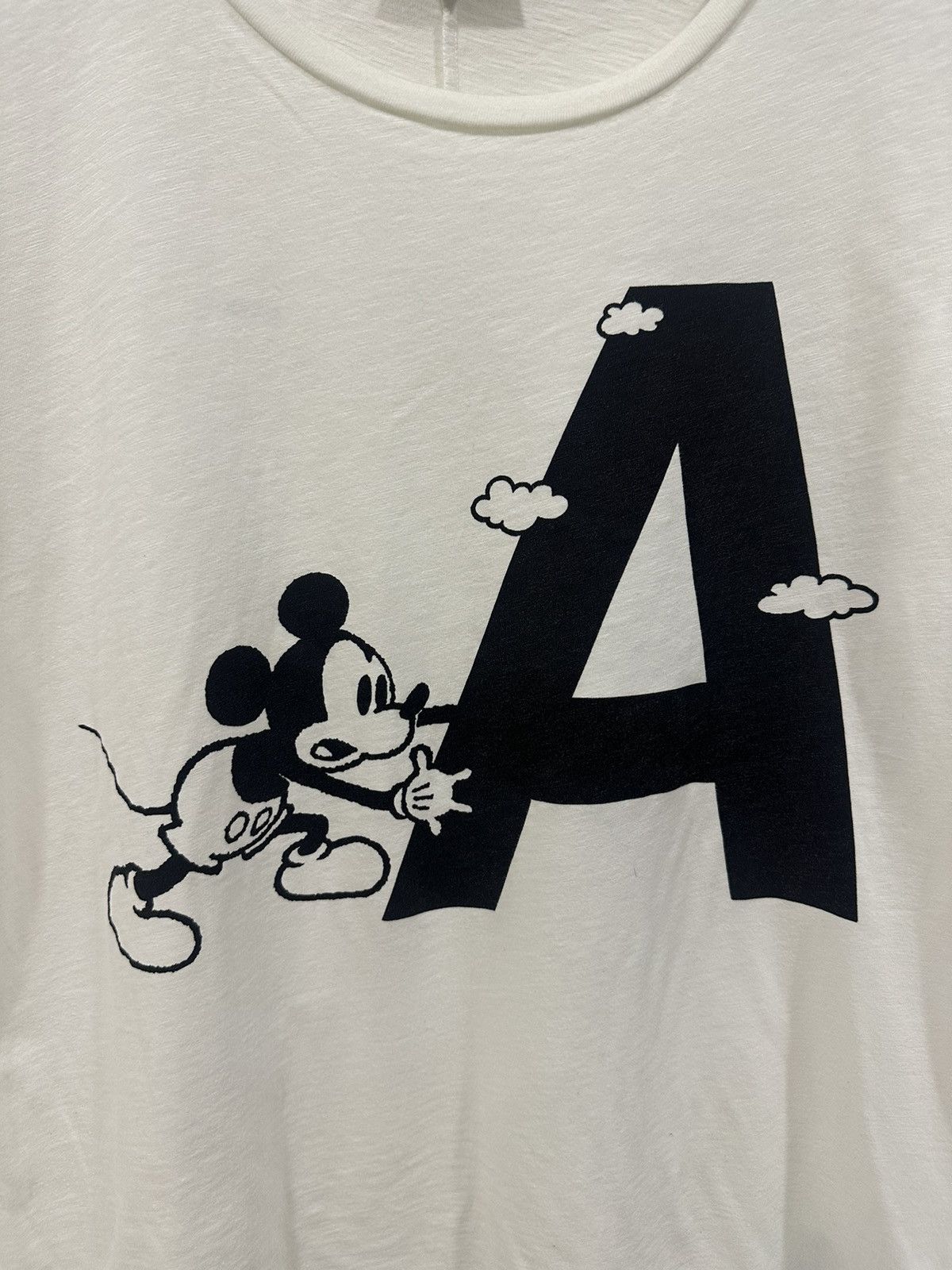 Undercover × Uniqlo Undercover x Uniqlo Mickey Tee Size US XL / EU 56 / 4 - 2 Thumbnail
