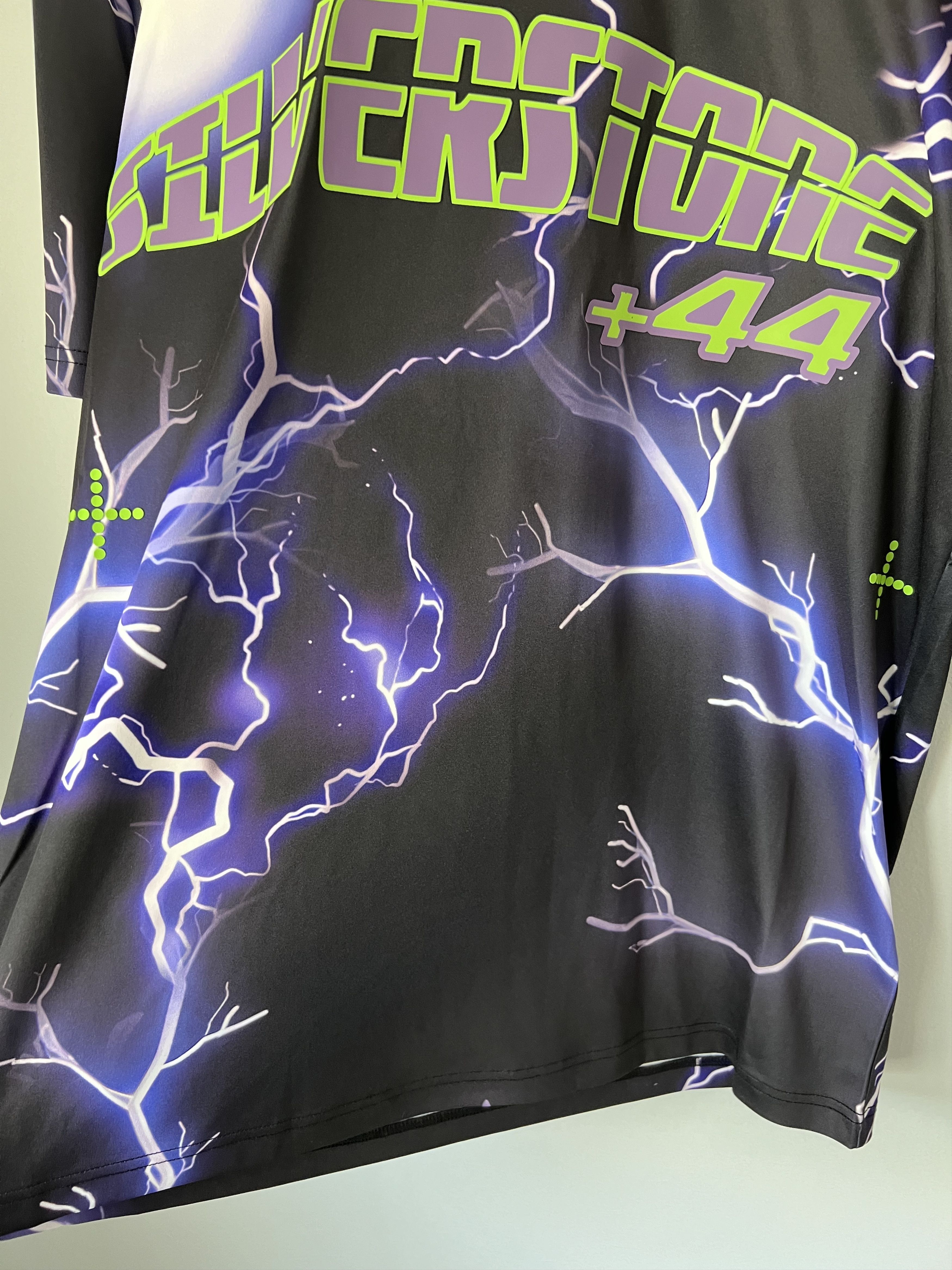 +44 Plus 44 Lewis Hamilton Silverstone Lightning Jersey Size US L / EU 52-54 / 3 - 3 Thumbnail