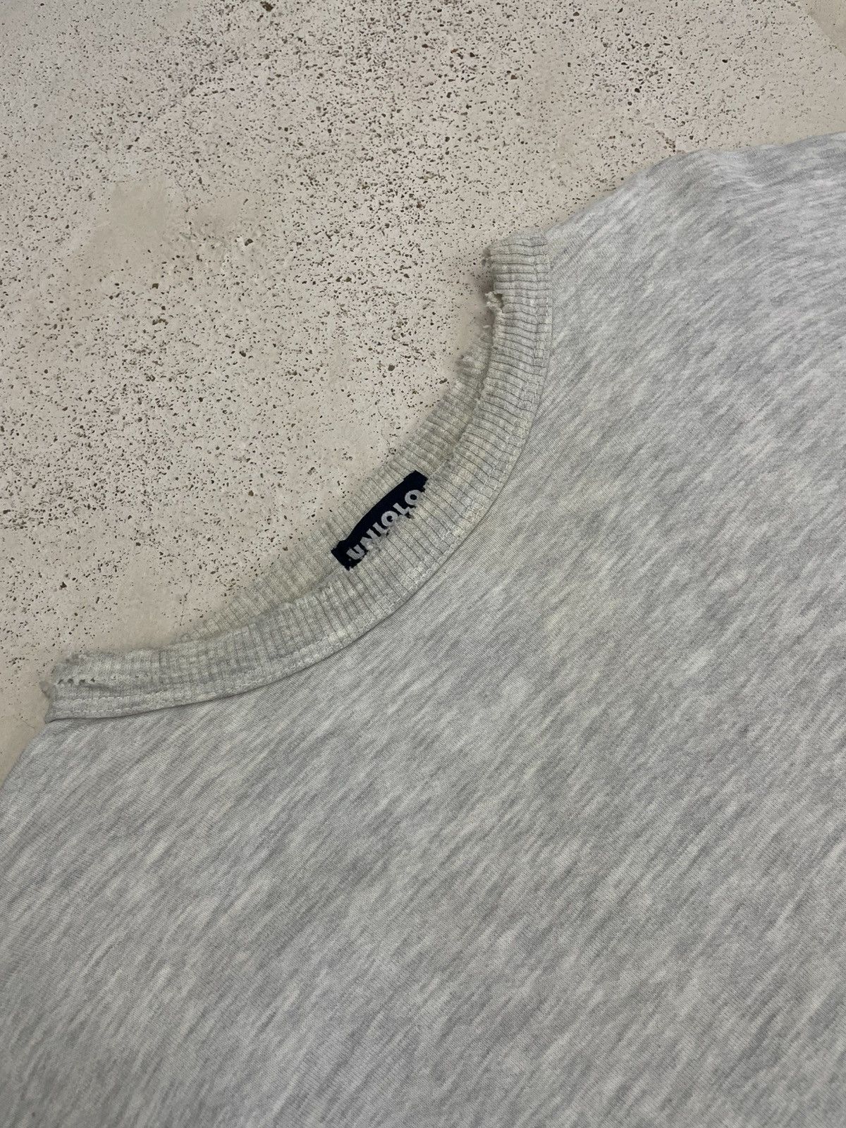 Uniqlo Vintage Y2K Uniqlo Distressed Defect Red Spot Rubbish Size US L / EU 52-54 / 3 - 6 Thumbnail