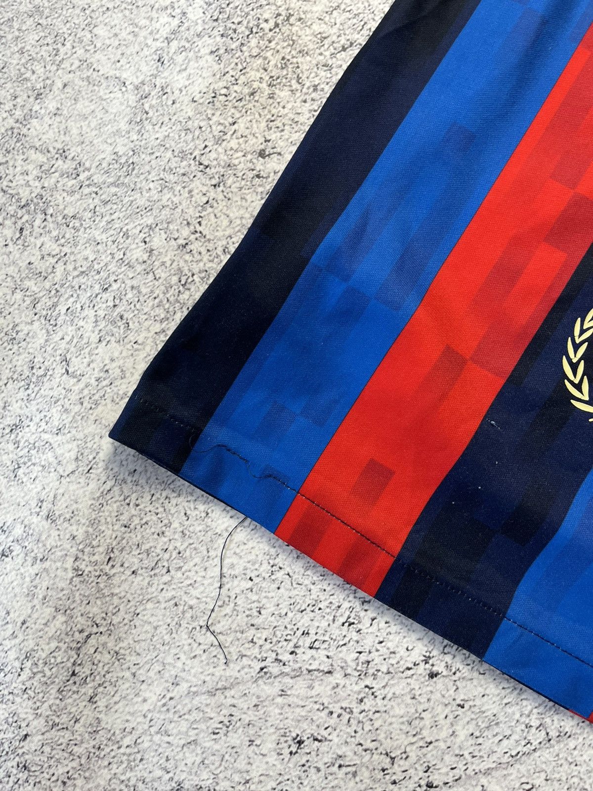Vintage Nike Barcelona 2022/23 Home Soccer Football Jersey Men’s Size US S / EU 44-46 / 1 - 24 Thumbnail
