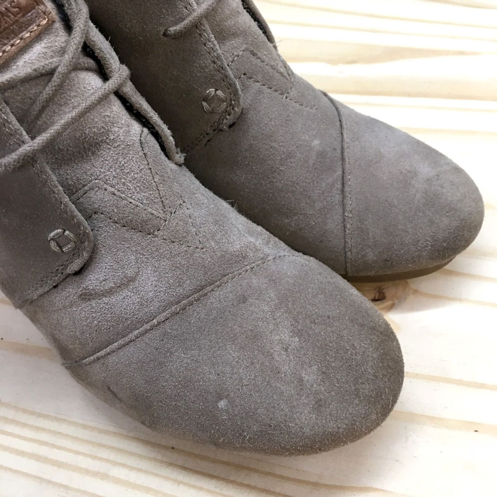 Toms TOMS Boots Womens 8 Ankle Booties Wedge Heels Casual Brown Suede Lace Up Boot Size US 8 / IT 38 - 5 Thumbnail