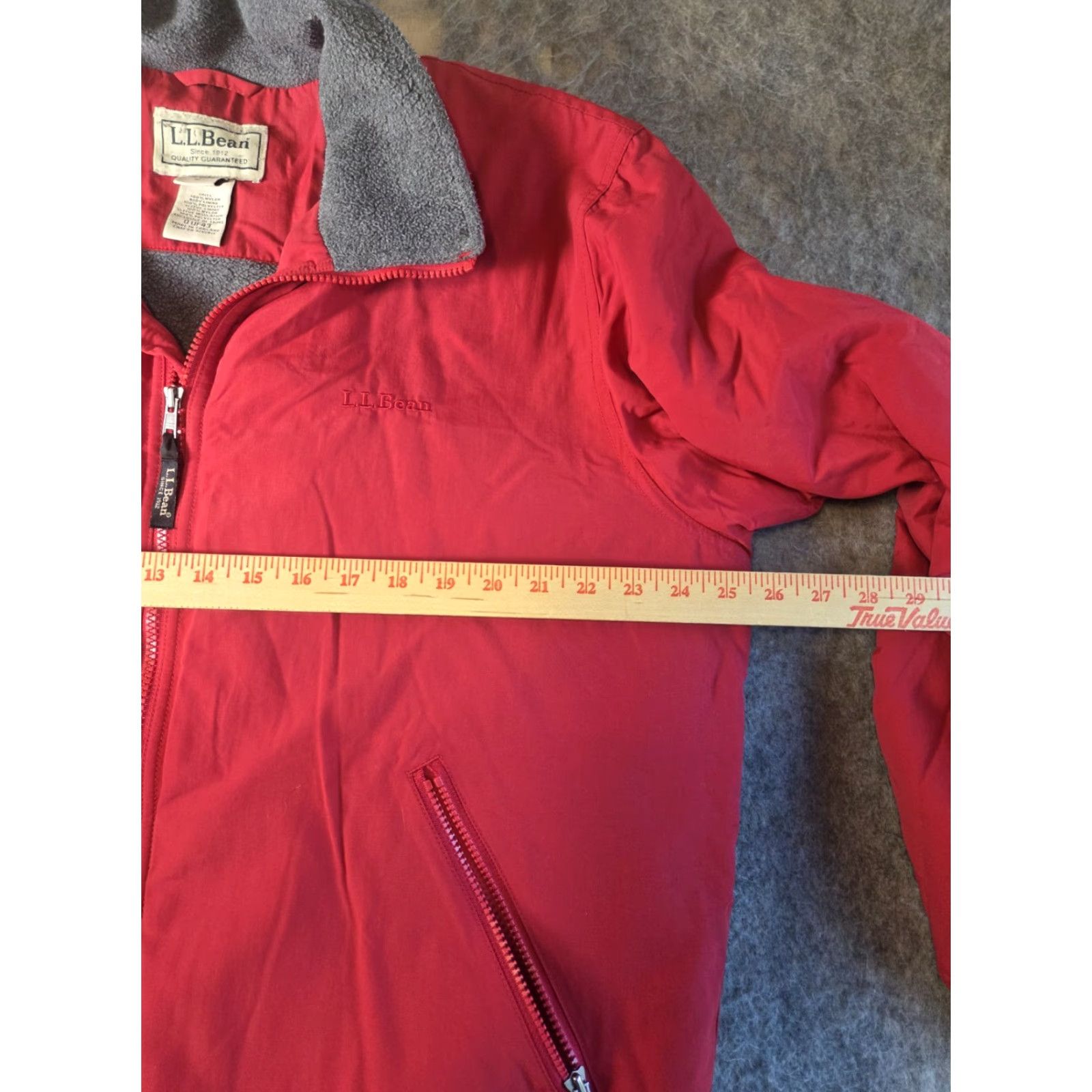 Vintage VINTAGE L.L. Bean Windbreaker Jacket Regular Men Red 90s Zip Lined Nylon Fleece Mid-Length Size US L / EU 52-54 / 3 - 7 Thumbnail