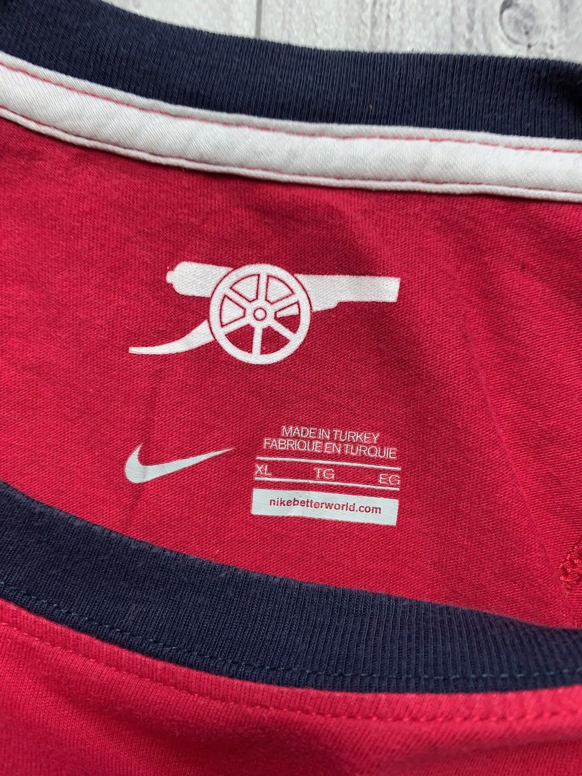 Nike × Vintage Vintage Nike Arsenal soccer jersey size XL red Size US XL / EU 56 / 4 - 3 Thumbnail