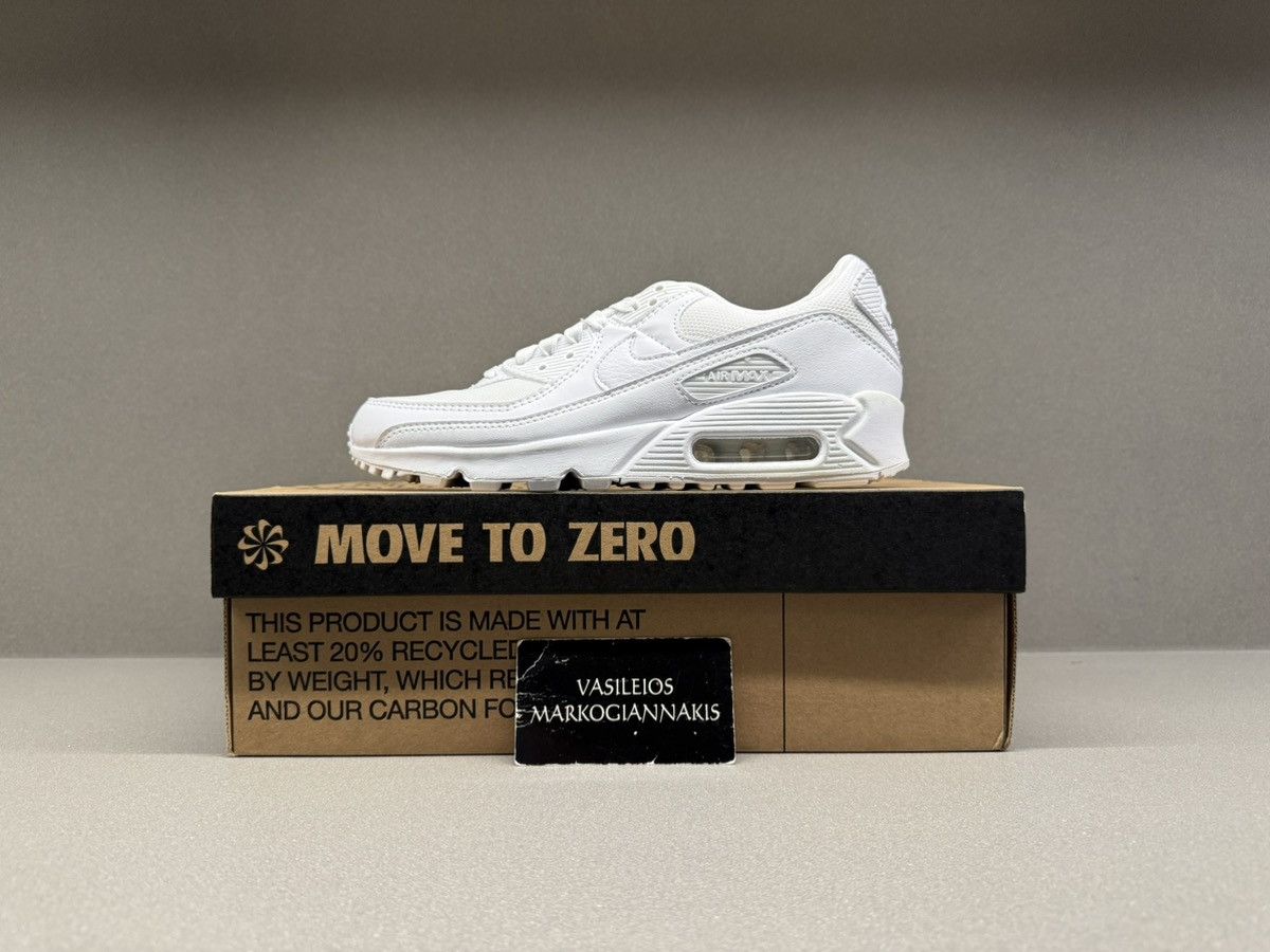 Nike Nike Air Max 90 Triple White 20022 Women’s Size US 9 / IT 39 - 1 Thumbnail