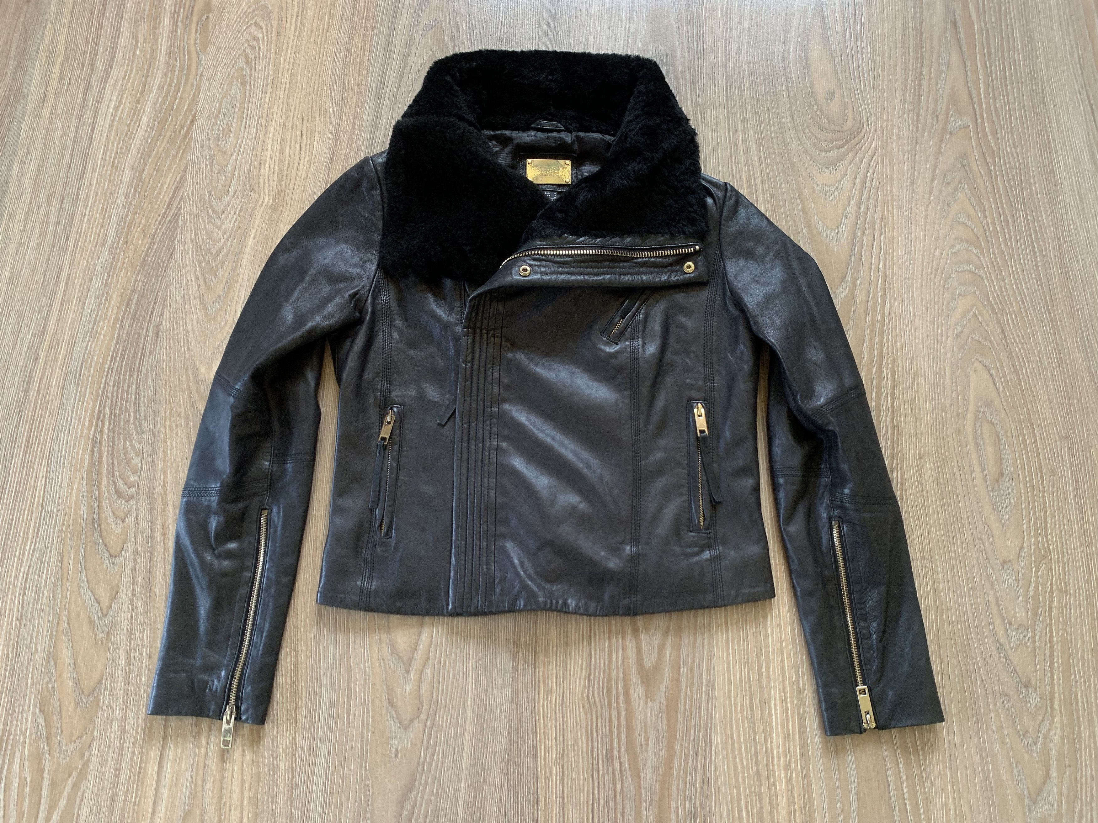 Mango Mango Black Leather Biker Jacket With Fur Size S / US 4 / IT 40 - 2 Thumbnail