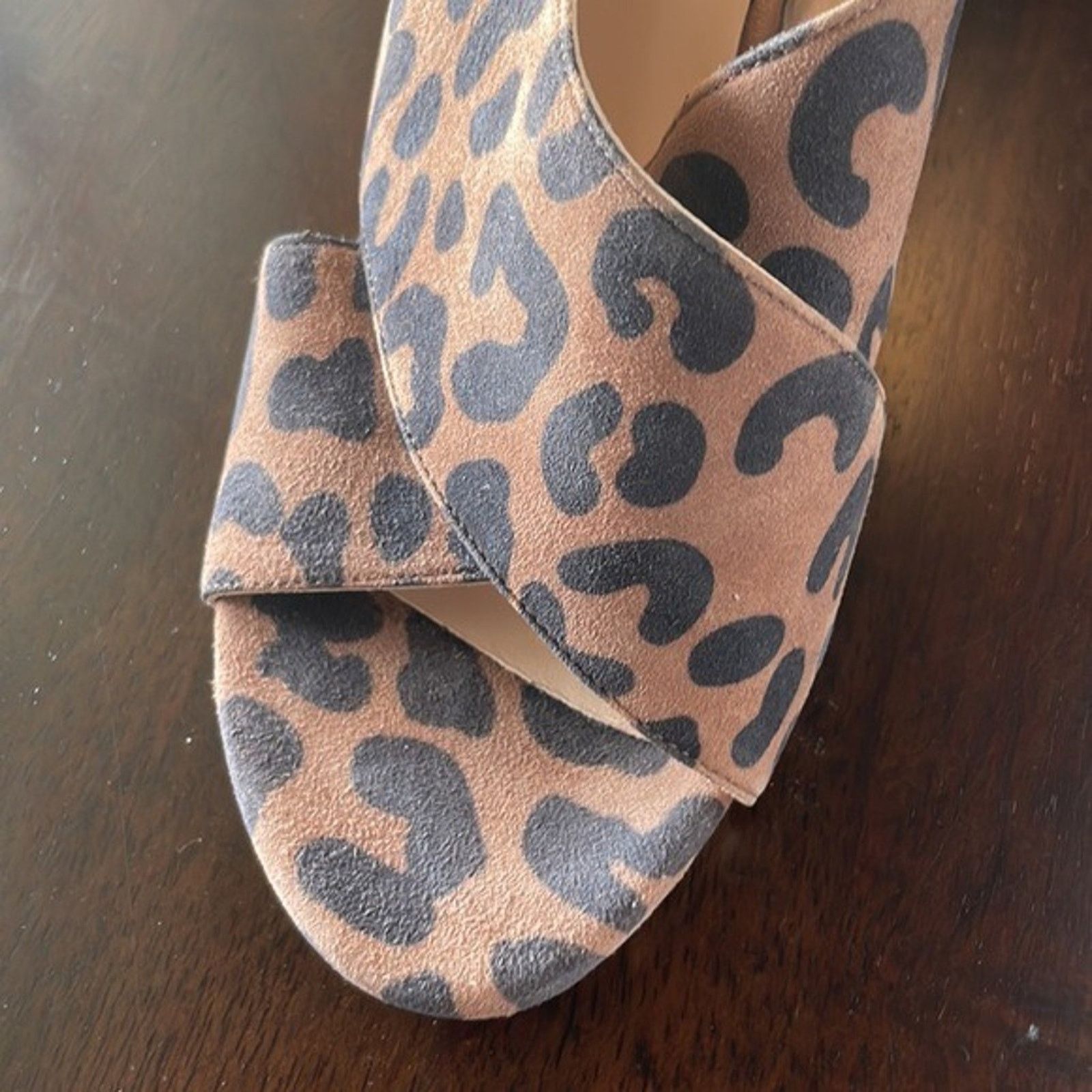 Stuart Weitzman Stuart Weitzman Galena Crisscross sandals Size US 7 / IT 37 - 7 Thumbnail