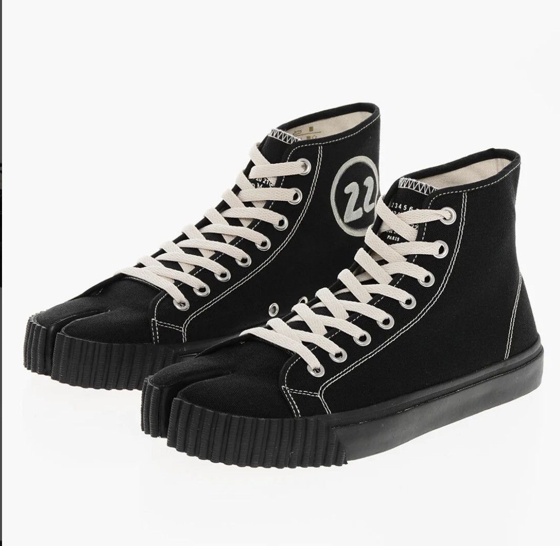 Maison Margiela Maison Margiela Tabi high top designer sneaker 🇮🇹 MMM split Size US 9 / EU 42 - 1 Thumbnail