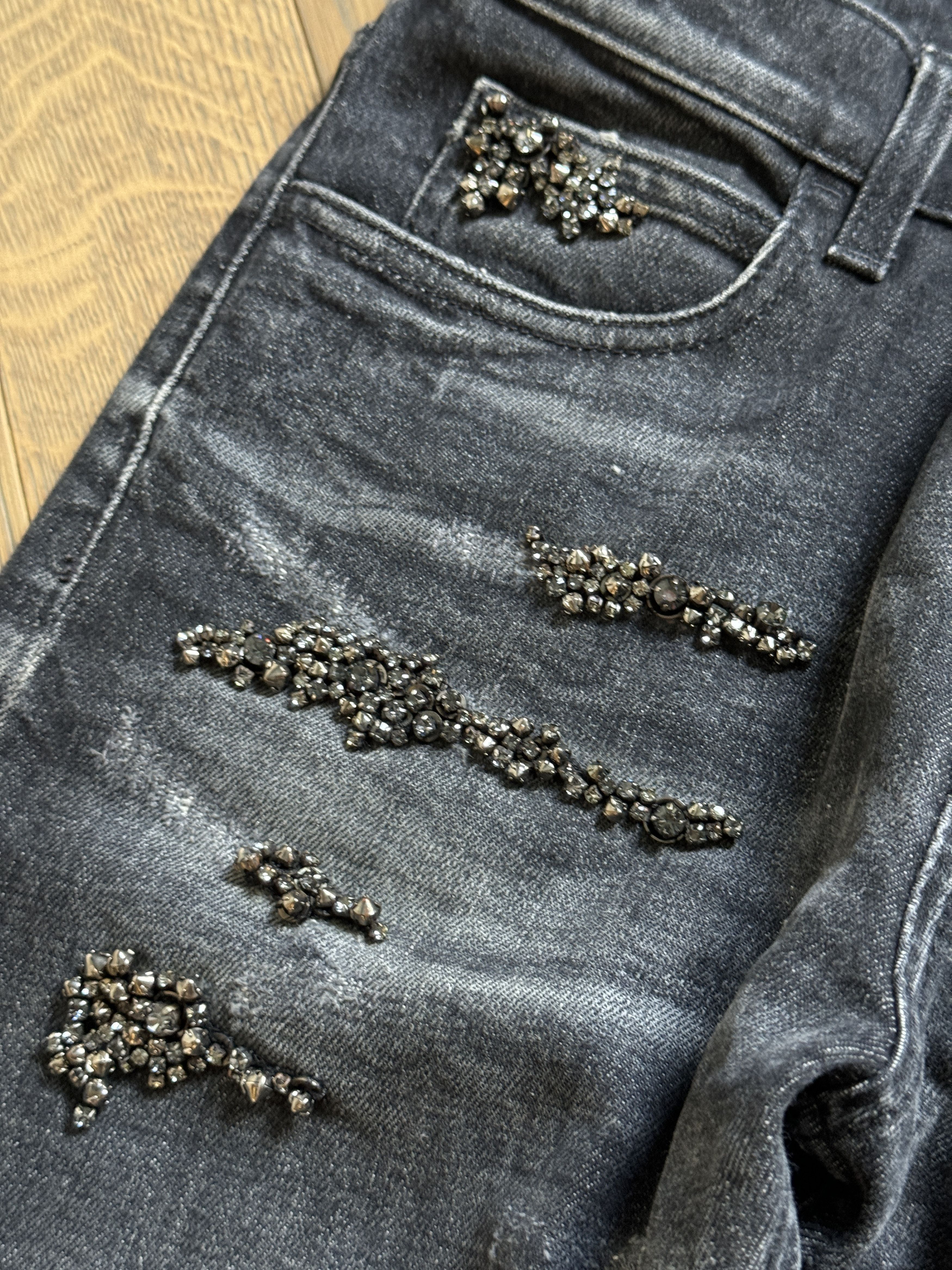 Gucci Gucci beaded distressed black jeans Size 25" / US 0 / IT 36 - 5 Thumbnail