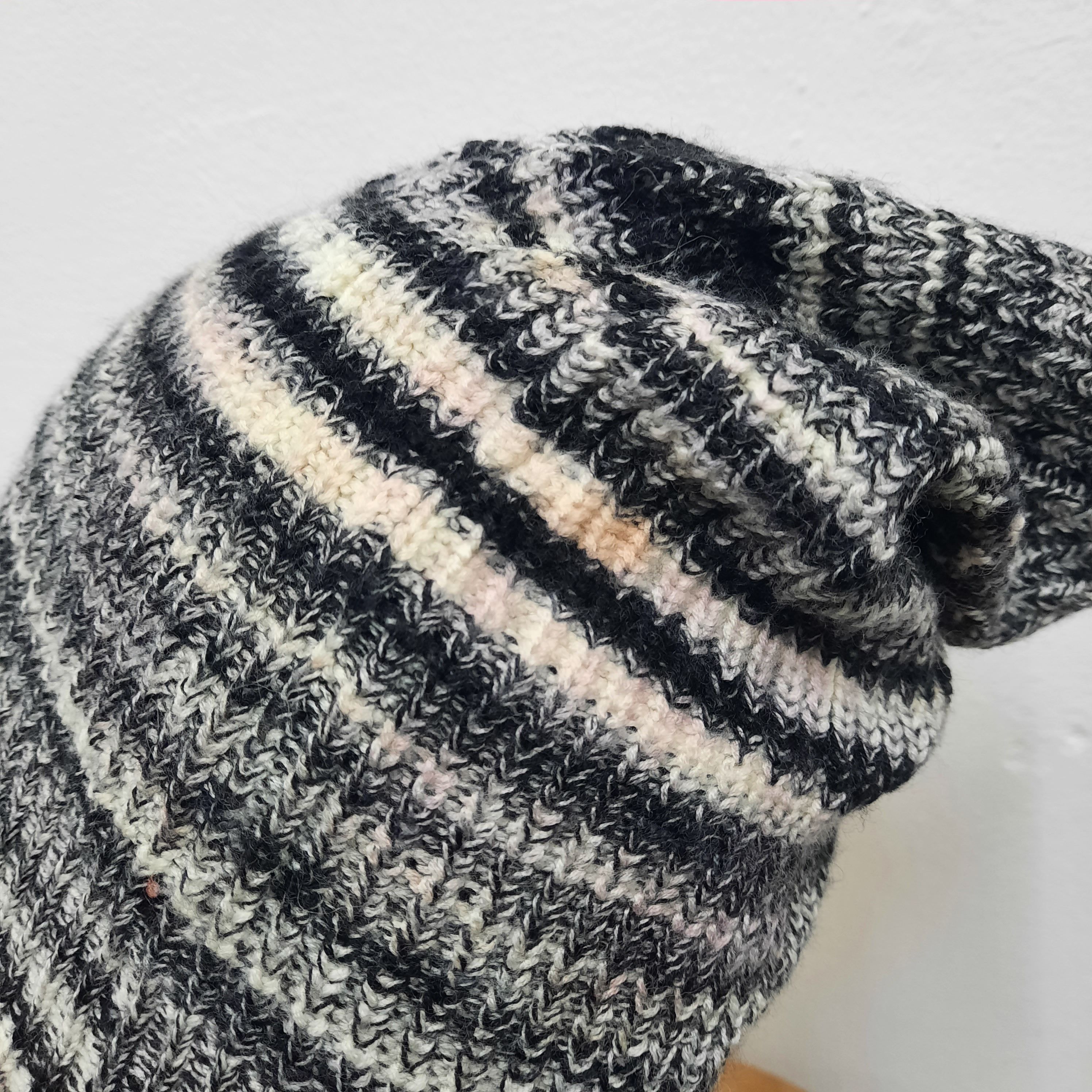 Missoni 🏰 Vintage missoni made in italy stripes pull on beanie hat Size ONE SIZE - 4 Thumbnail