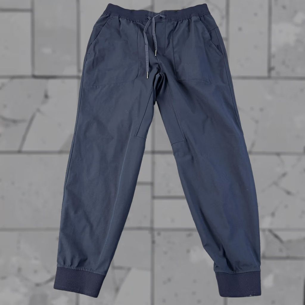 Lululemon Lululemon Mens Large Blue Woven Jogger Pants Zip Pocket Drawstring Athletic Size US 33 - 1 Thumbnail