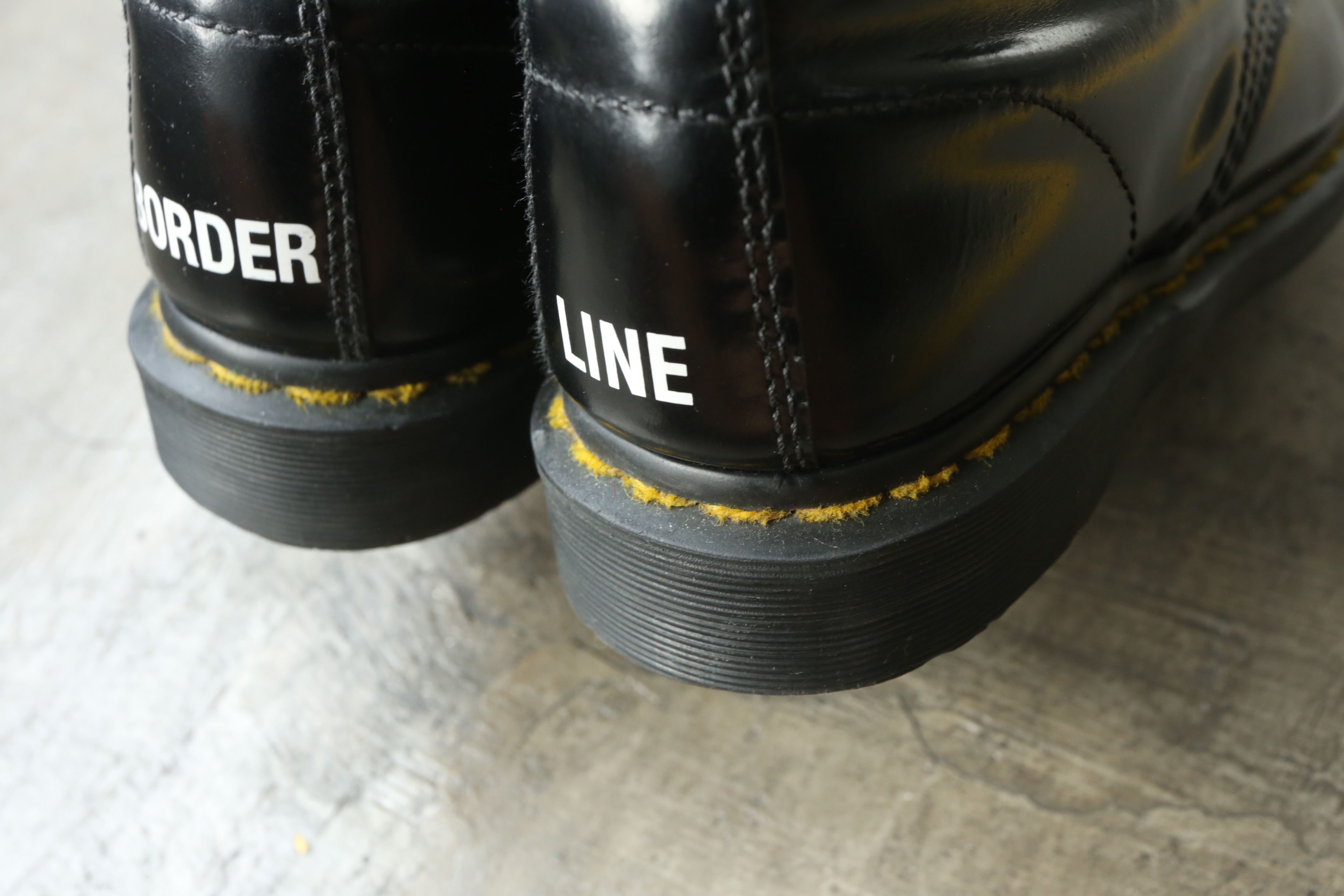 Dr. Martens × Vetements Vetements - Dr. Martens - S/S 17 - "Border Line" 1490 Boots Size US 9 / EU 42 - 8 Thumbnail