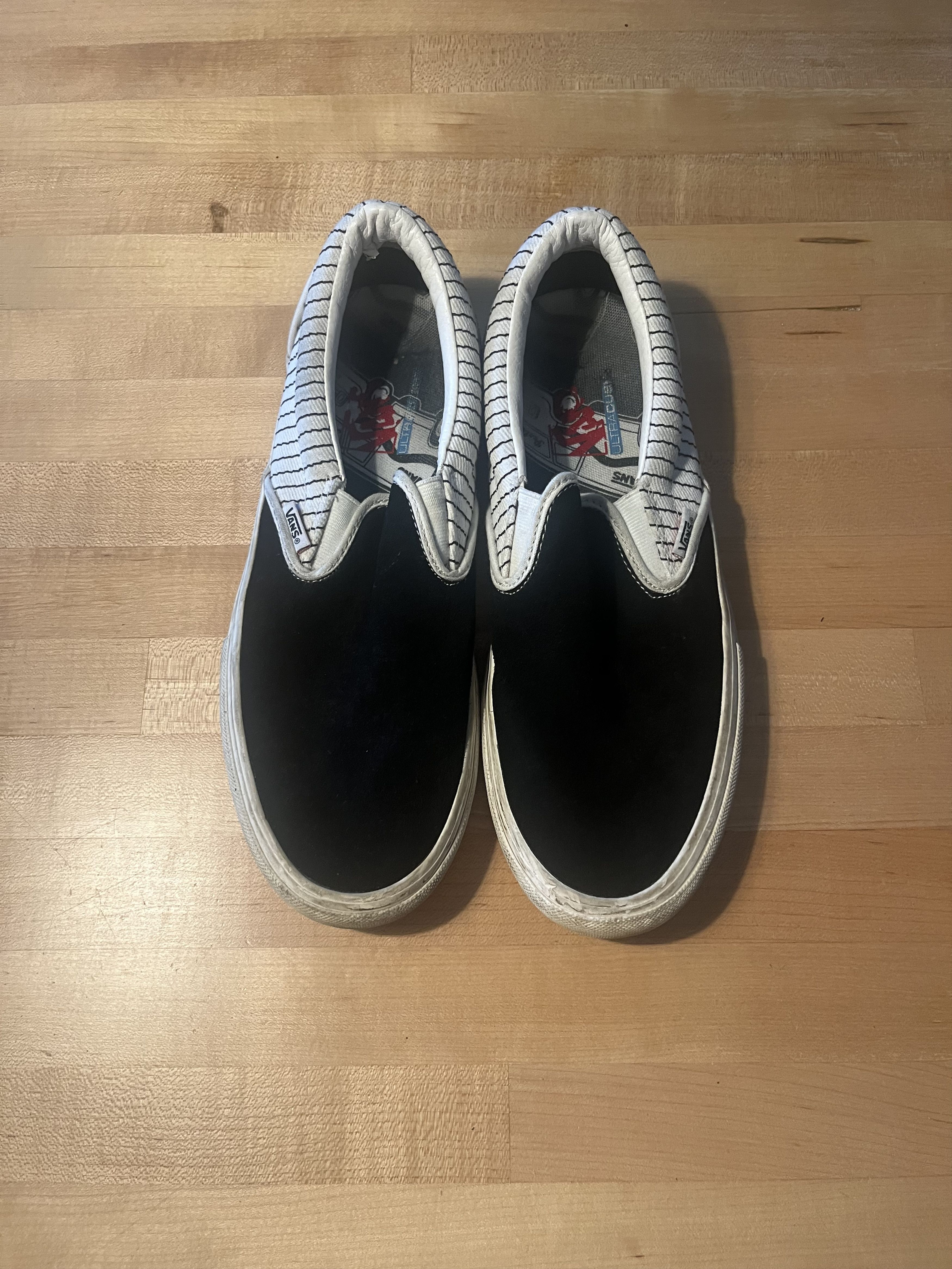 Vans Peels NYC x Vans Classic Slip-On Size US 10.5 / EU 43-44 - 2 Thumbnail