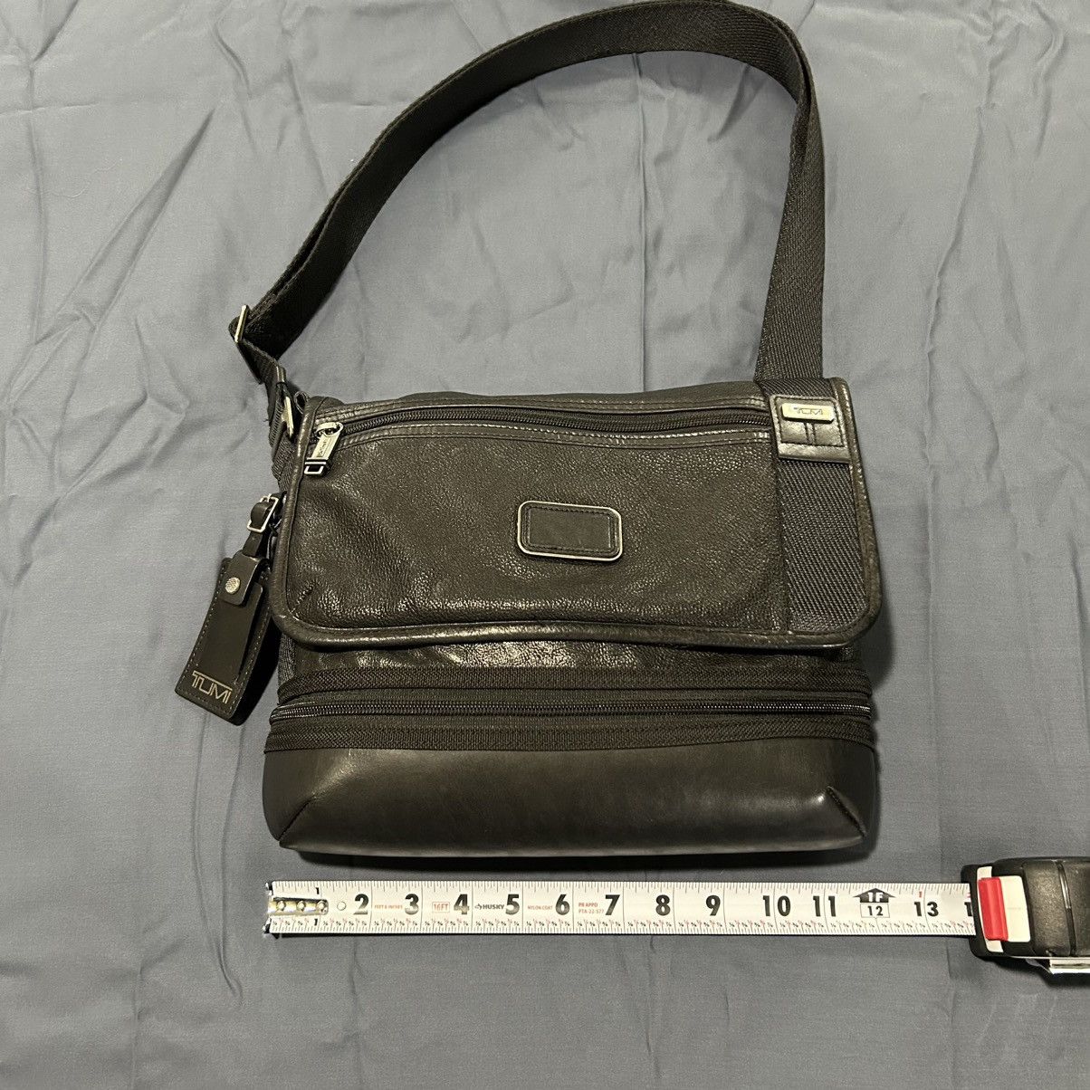 Tumi Tumi All Leather Alpha Bravo Beale Mini Messenger Size ONE SIZE - 2 Thumbnail