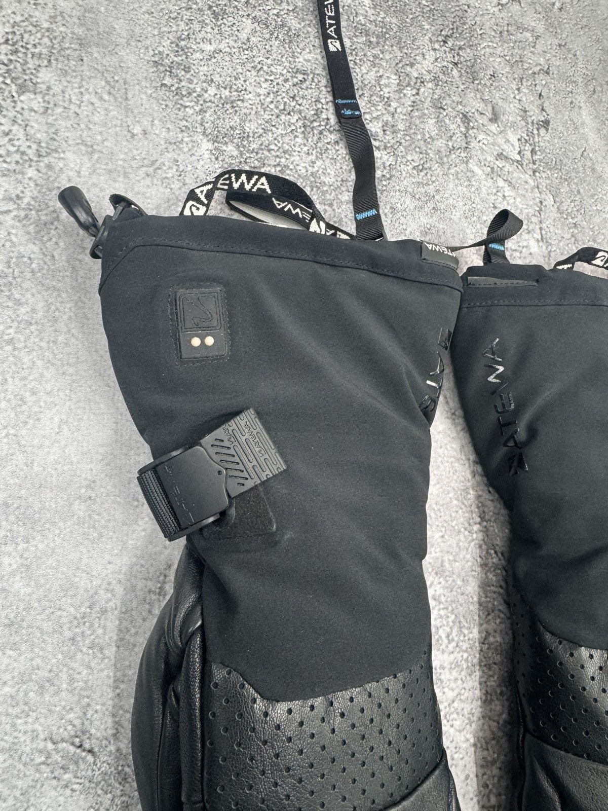 Other Atewa Gore-Tex Leather Ski Mittens Black Size S/M Size ONE SIZE - 3 Thumbnail