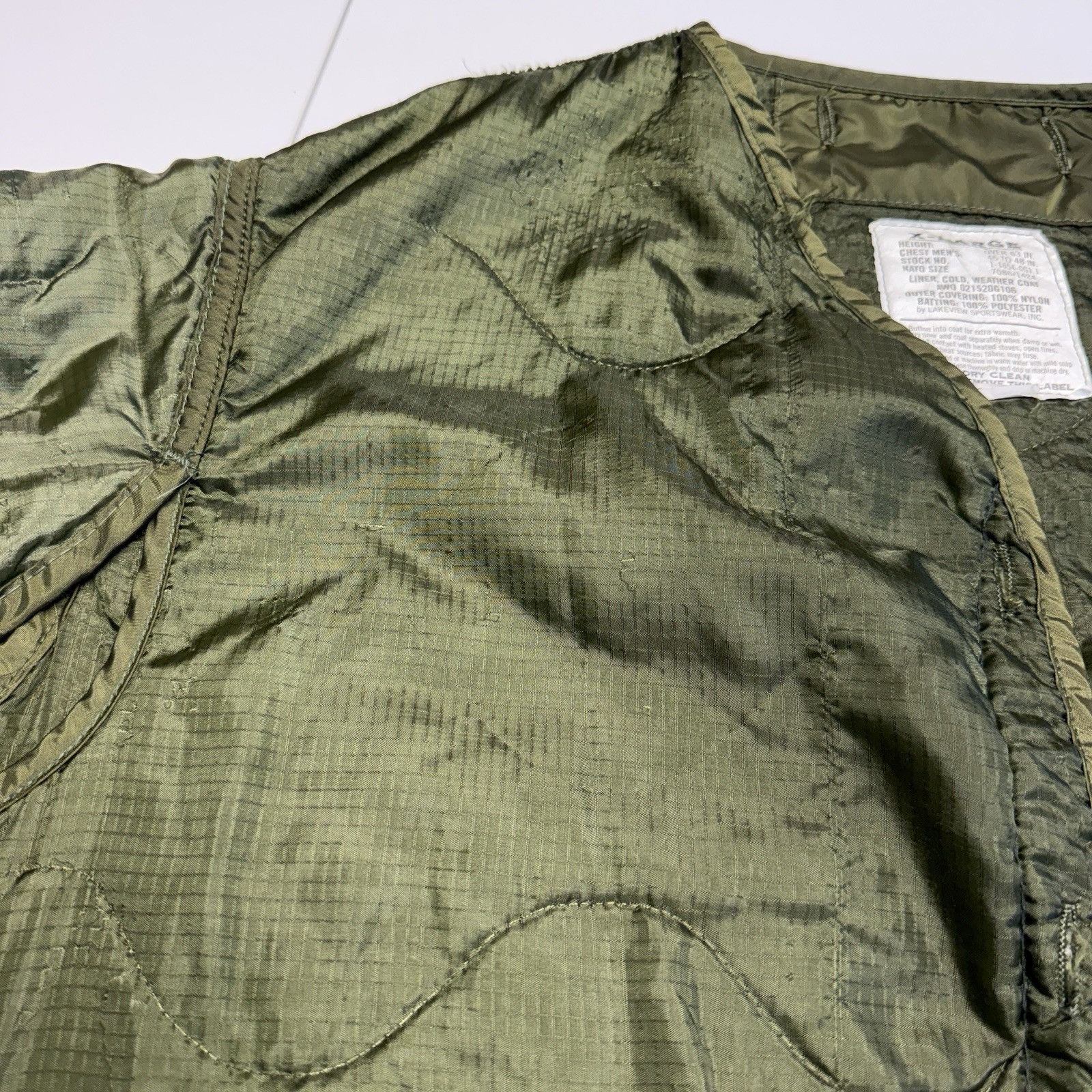 Vintage US Military Liner Mens XL Green Quilted Cold Weather Size US XL / EU 56 / 4 - 9 Thumbnail