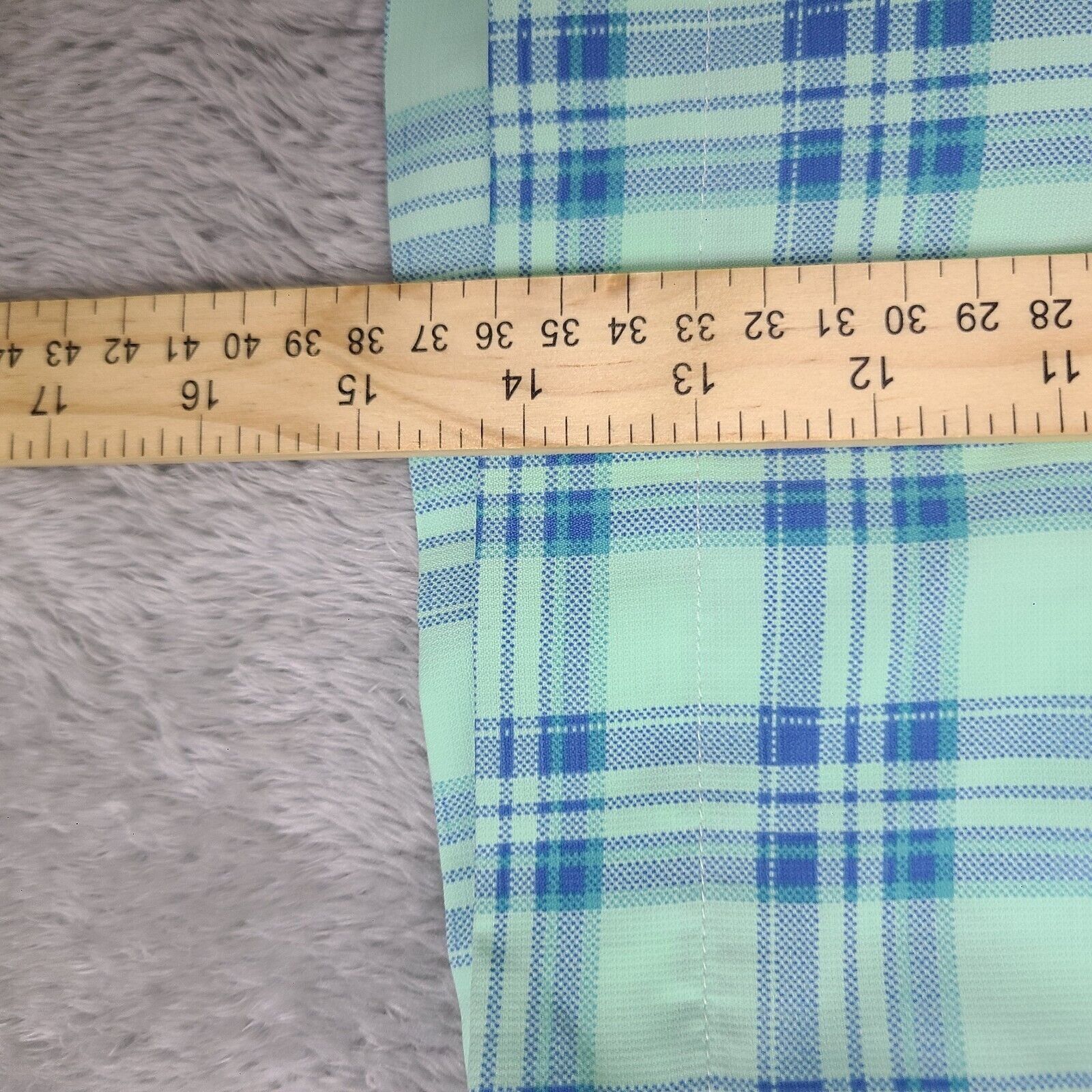 Columbia Columbia Omni Shade Nylon Blue/Green Plaid Hiking Shorts Wom Size 36" / US 14 / IT 50 - 7 Thumbnail
