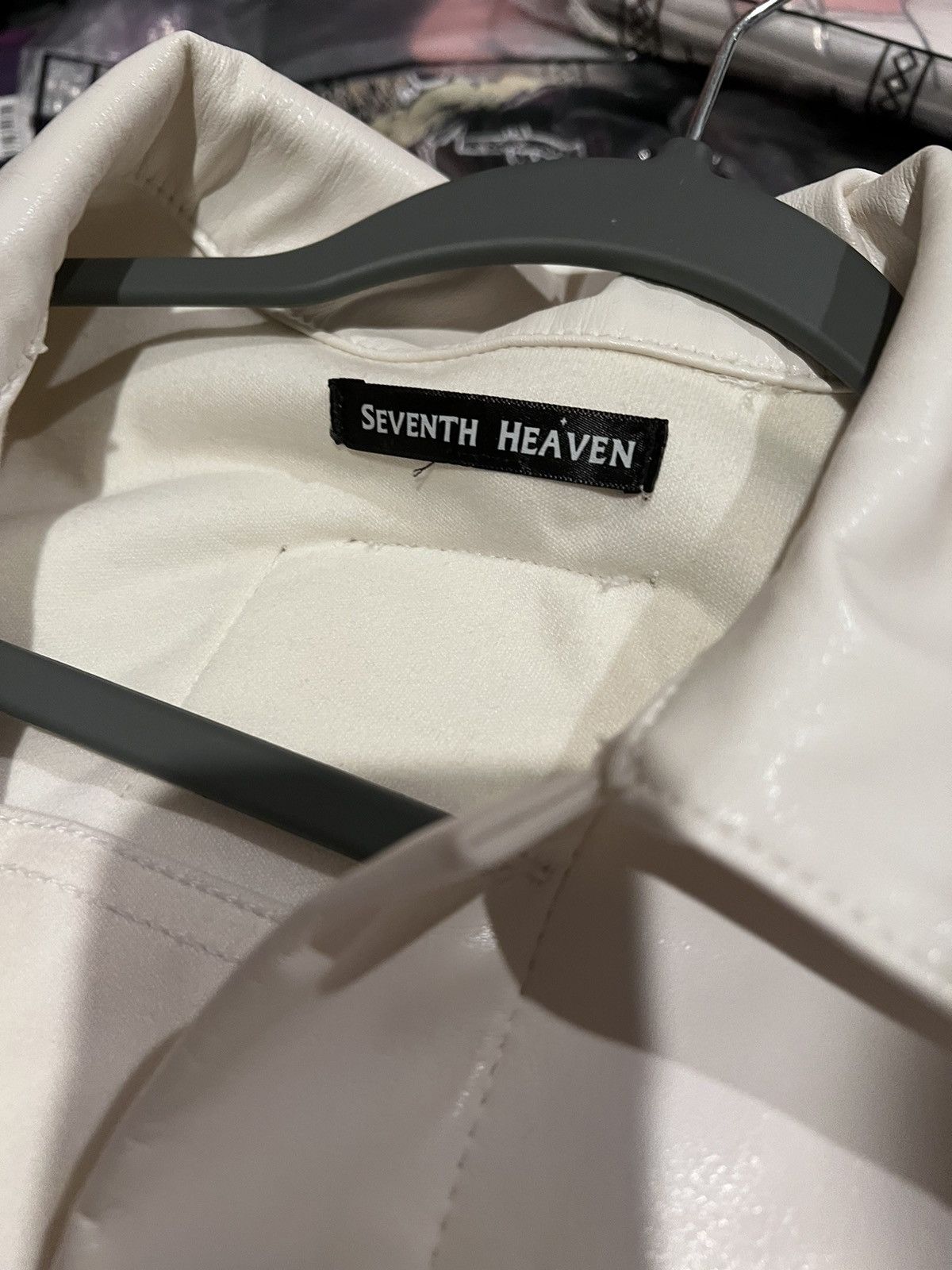 Seventh Heaven Seventh Heaven White Faux Leather Cross Seventh Heaven Seventh Heaven White Faux Leather Cross