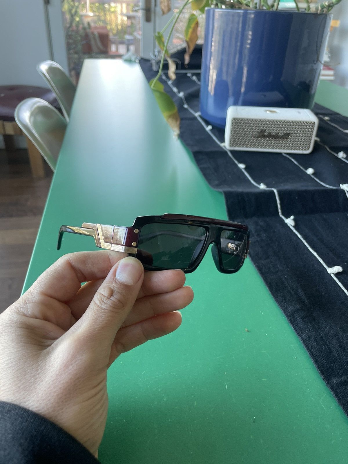 Marc Jacobs marc jacobs sunglasses. vintage. black burgundy gold !! Size ONE SIZE - 1 Thumbnail