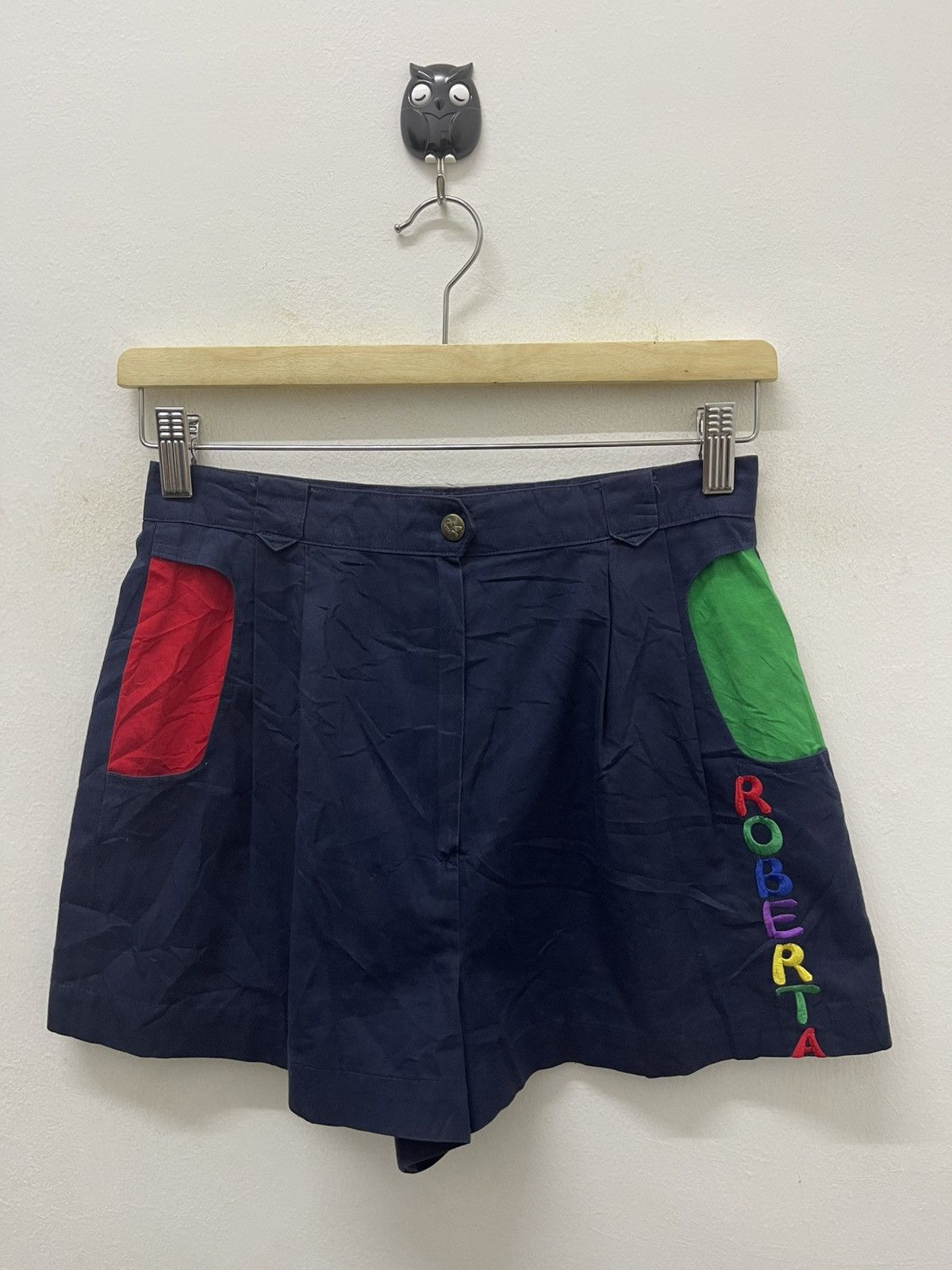 Roberta di Camerino Rare Vintage ROBERTA DI CAMERINO Spell Out Shorts Size 25" / US 0 / IT 36 - 1 Thumbnail
