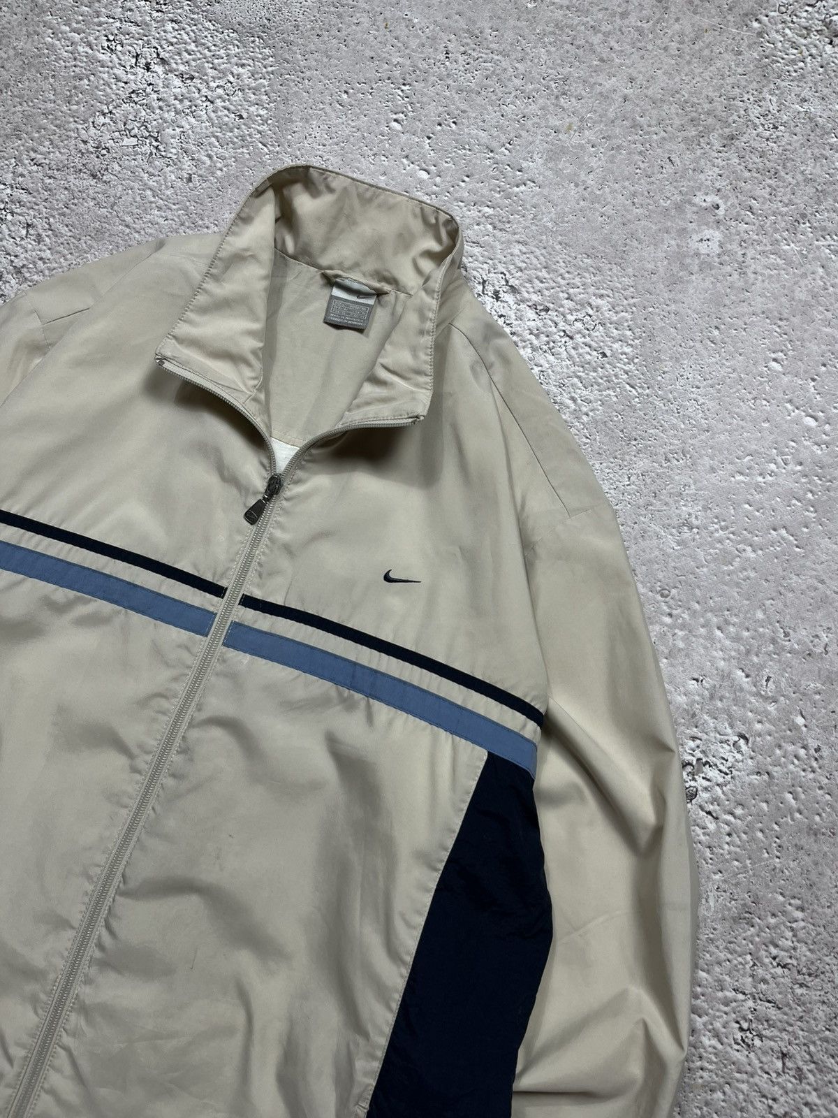 Nike × Vintage Vintage Nike Track Jacket Y2K Beige Navy Zip Up Size L Drill Size US L / EU 52-54 / 3 - 4 Thumbnail