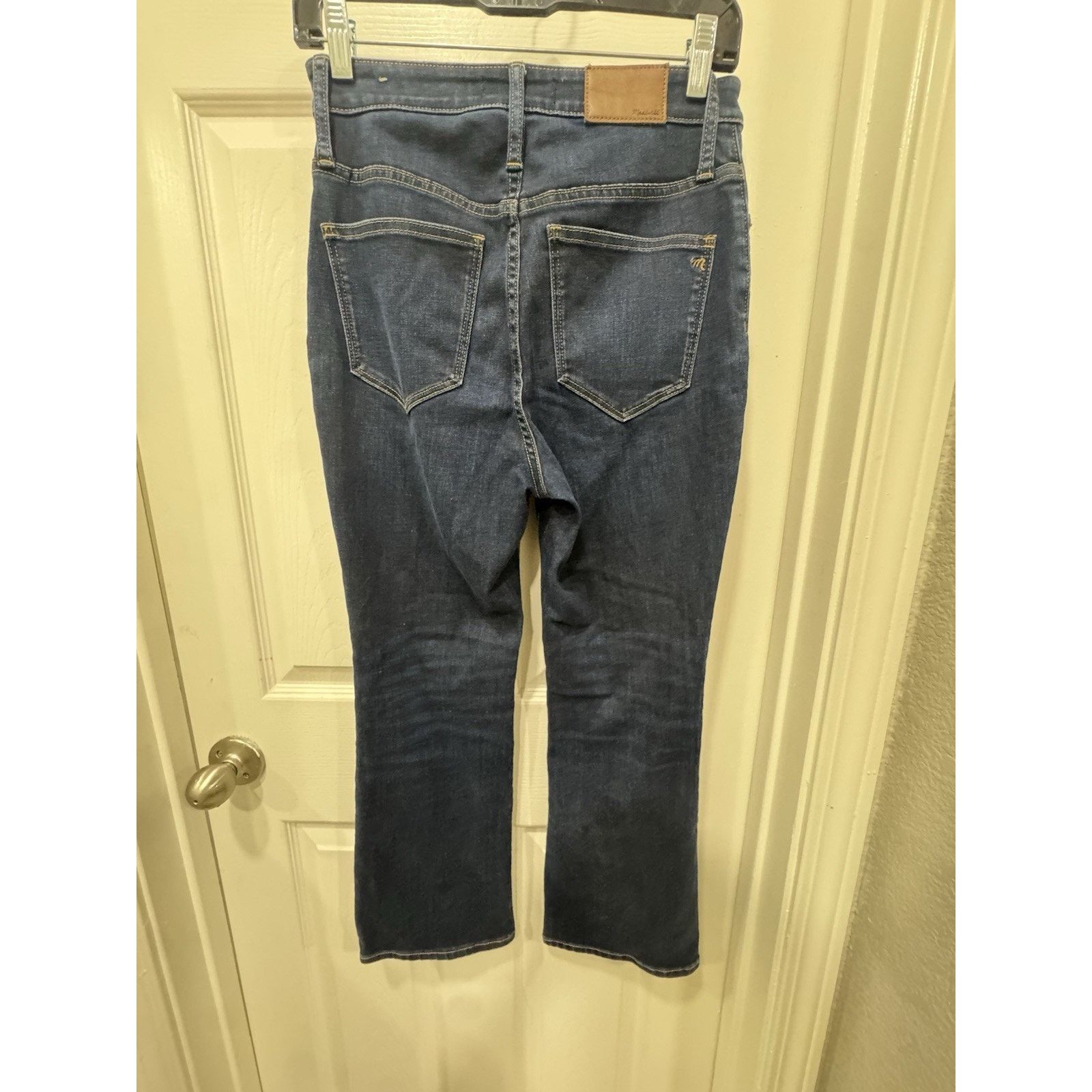 Madewell Madewell Curvy Cali Demi-Boot Dark Wash Jeans Sz 26 Size 26" / US 2 / IT 38 - 2 Thumbnail