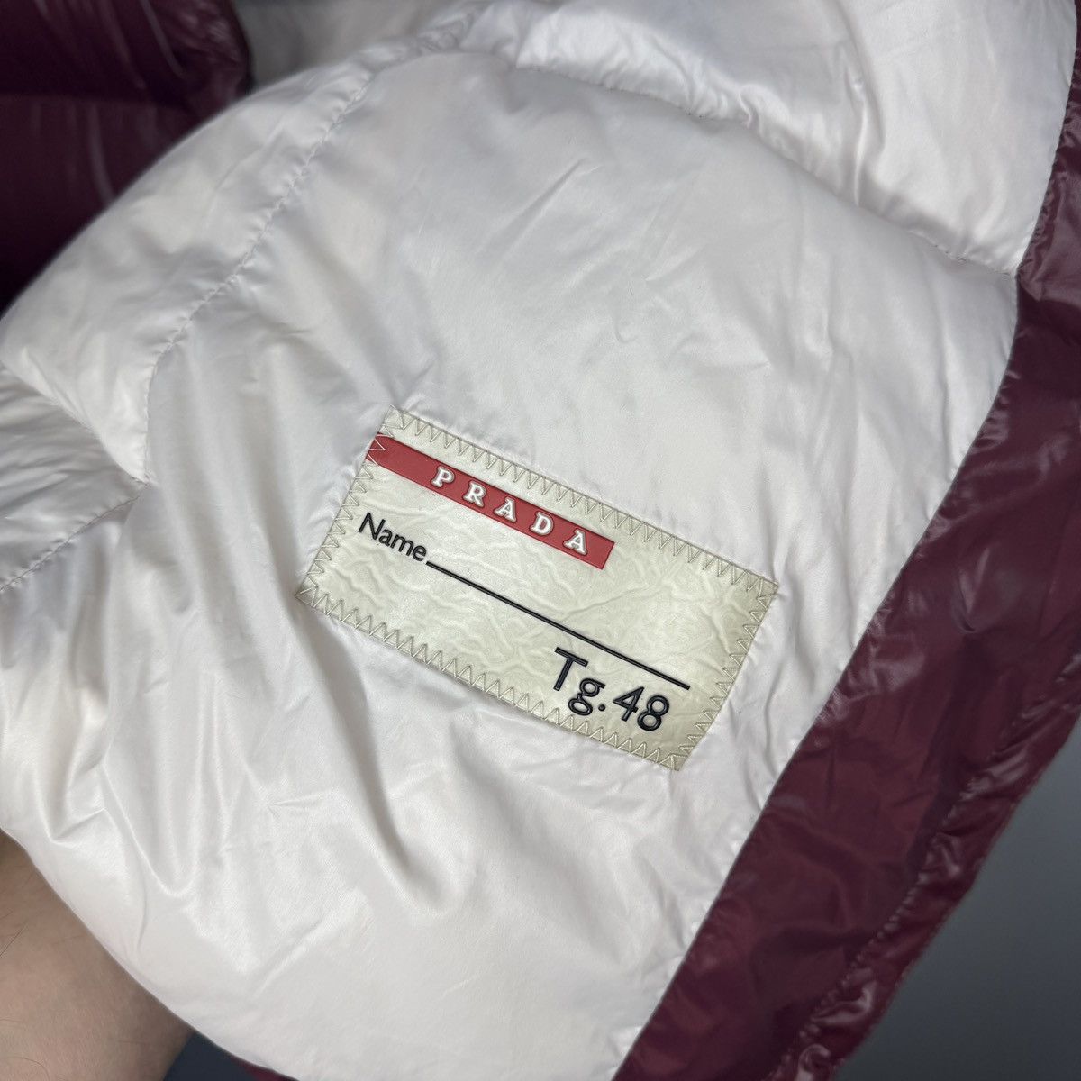 Prada Prada Milano Puffer Down Jacket Re-Nylon Archive Burgundy Size US M / EU 48-50 / 2 - 15 Thumbnail