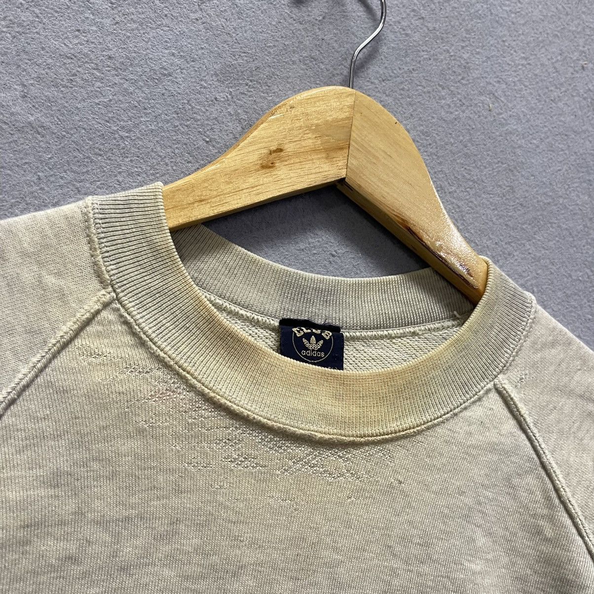 Adidas Vintage Adidas Club Sweatshirt Distressed Original Condition Size US M / EU 48-50 / 2 - 4 Thumbnail