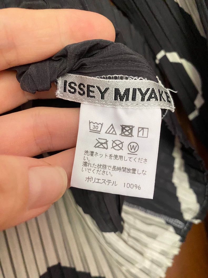 Issey Miyake Issey Miyake size:3 Black and white patterned pleated long Size M / US 6-8 / IT 42-44 - 2 Thumbnail
