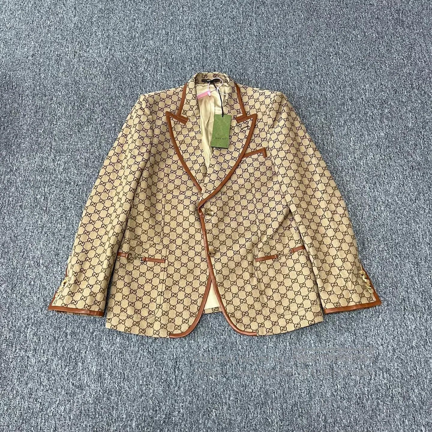 Gucci Guicci Full-print, vintage-style leather suit jacket| Size 52R - 1 Thumbnail