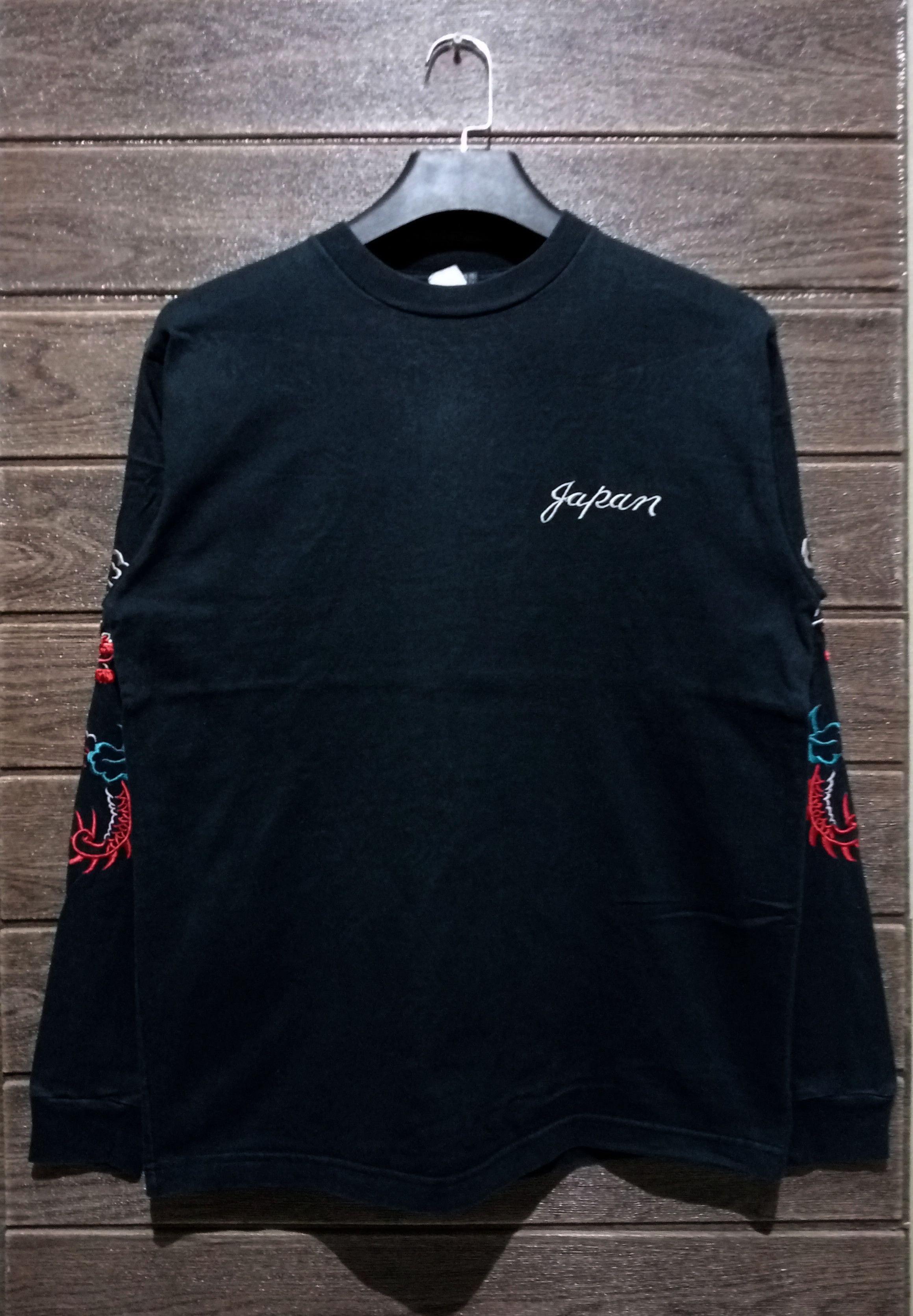 Toyo Enterprises Vintage Toyo Enterprise Sukajan Embroidery Tshirt Very Rare Size US M / EU 48-50 / 2 - 10 Thumbnail