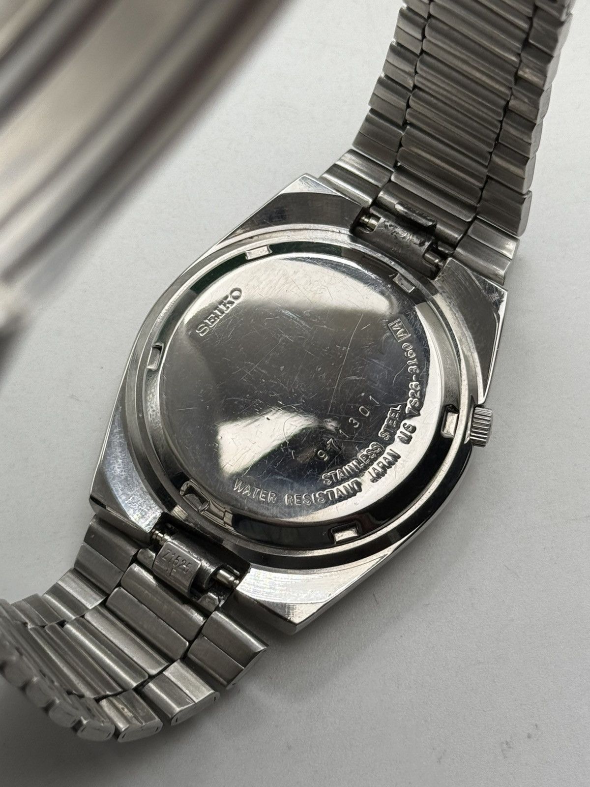 Seiko × Vintage SEIKO 5 AUTOMATIC 7S26 BLACK DIAL MEN’S WRISTWATCH Size 36 - 7 Thumbnail