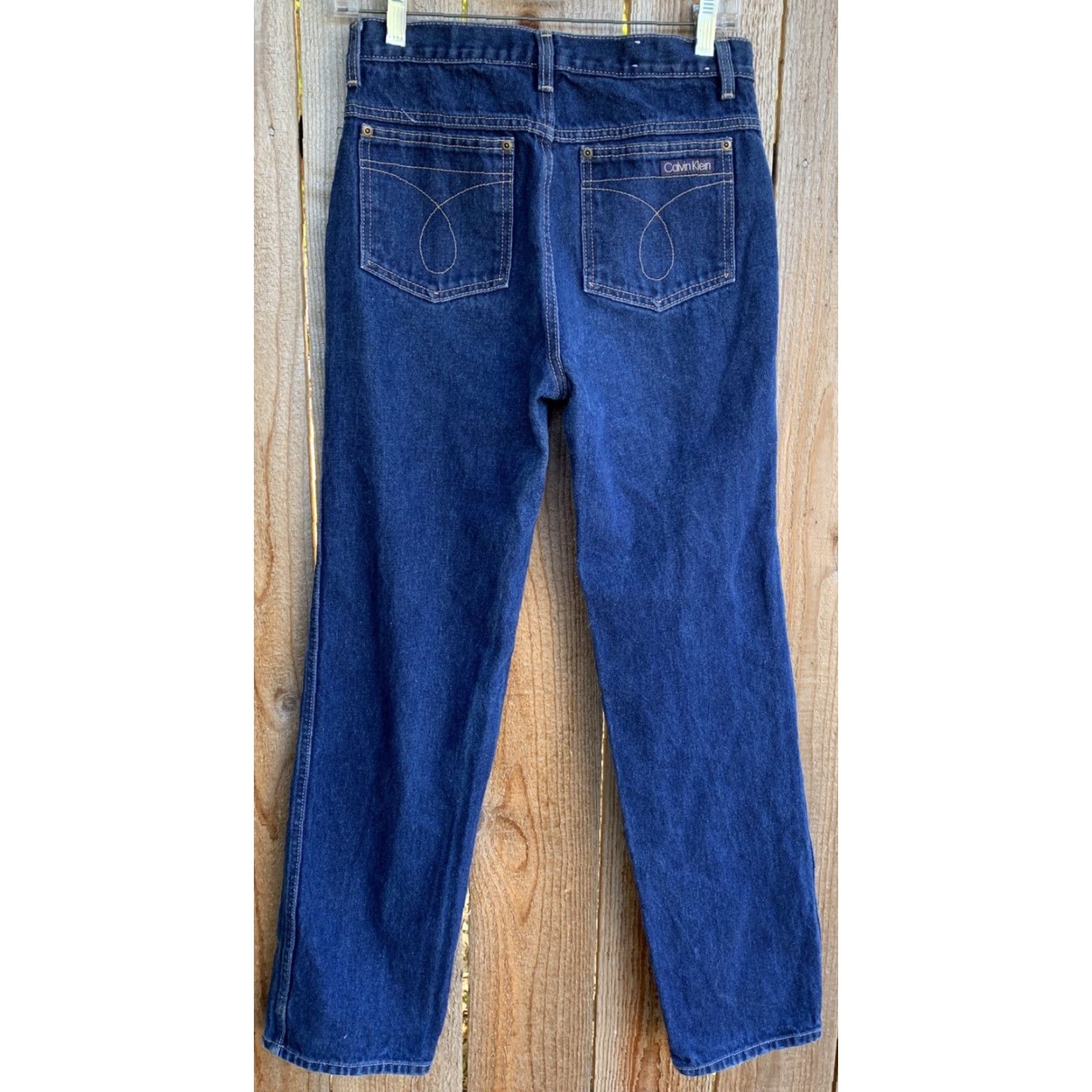 Calvin Klein VINTAGE Calvin Klein Jeans Made In USA 28 Inch Waist Denim Blue 28 in. Inseam 30.75 in. 100% Cotton Mens Womens Boys Girls Size 28" / US 6 / IT 42 - 5 Thumbnail