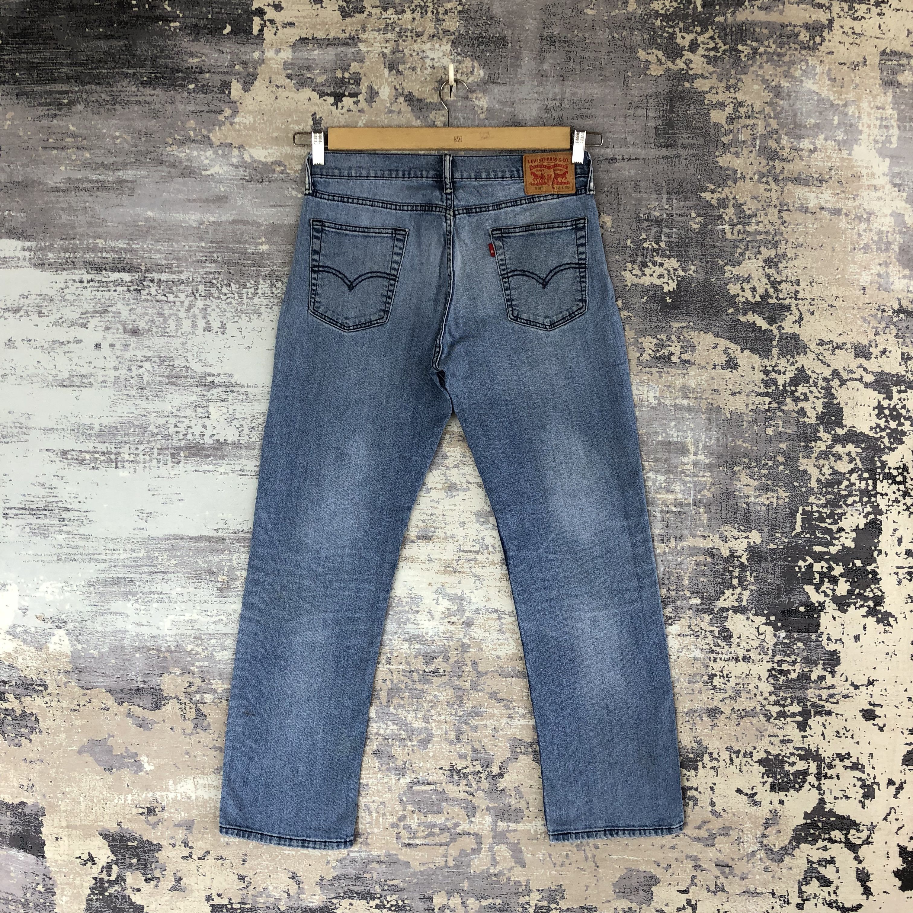 Levi's Vintage Levis Light Wash Jeans Levi's Faded Blue Denim Size US 30 / EU 46 - 2 Thumbnail