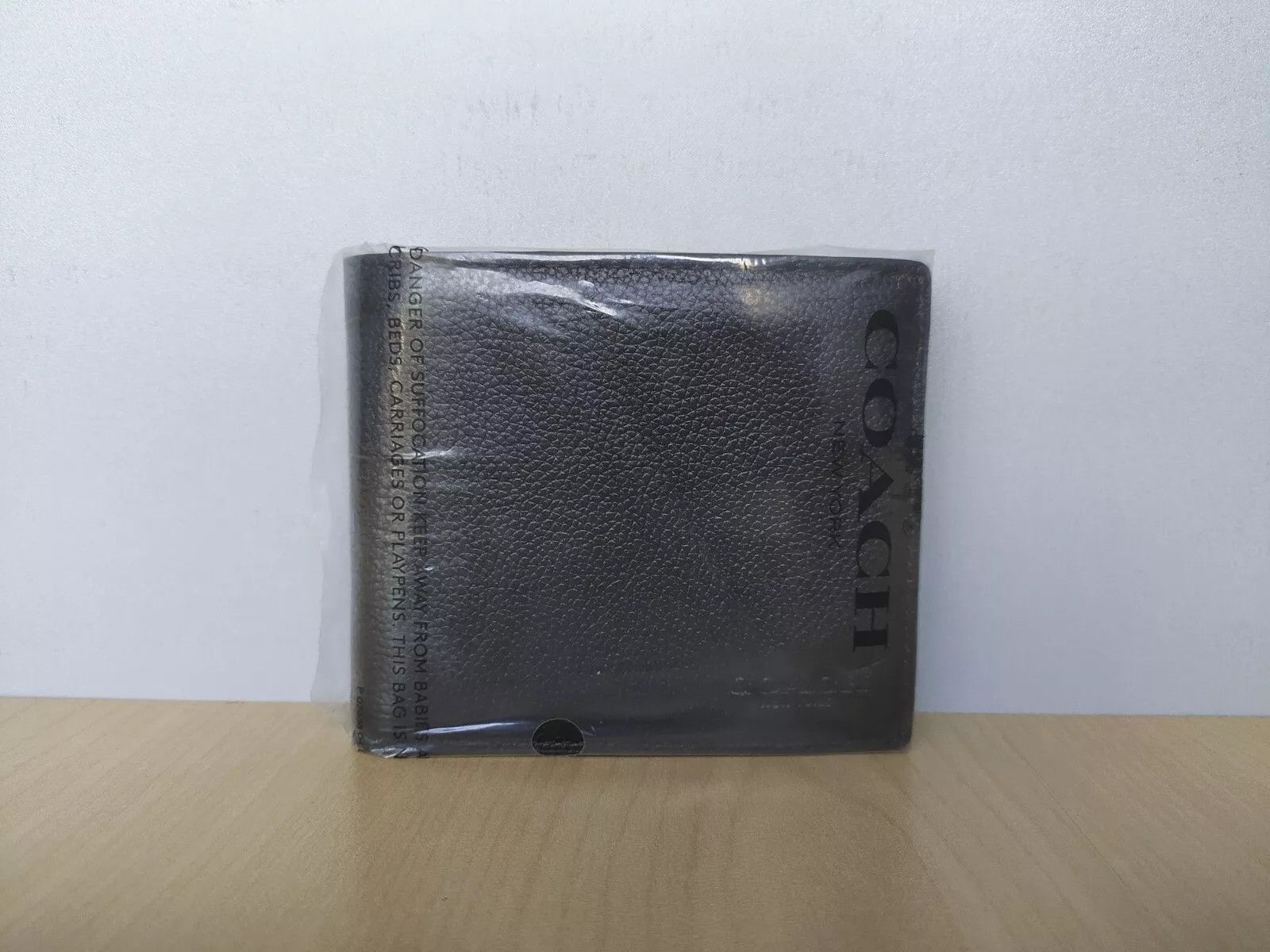 Coach Coach 3 - IN - 1 Leather Wallet T 0562 Size ONE SIZE - 2 Thumbnail