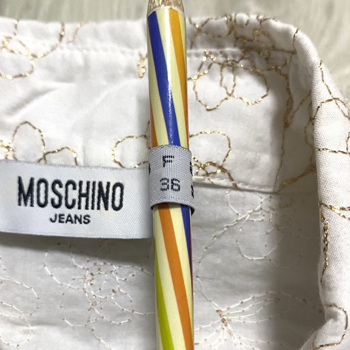 Moschino Women’s Moschino White Shirt Golden Floral Embroidery Decor Size S / US 4 / IT 40 - 17 Thumbnail
