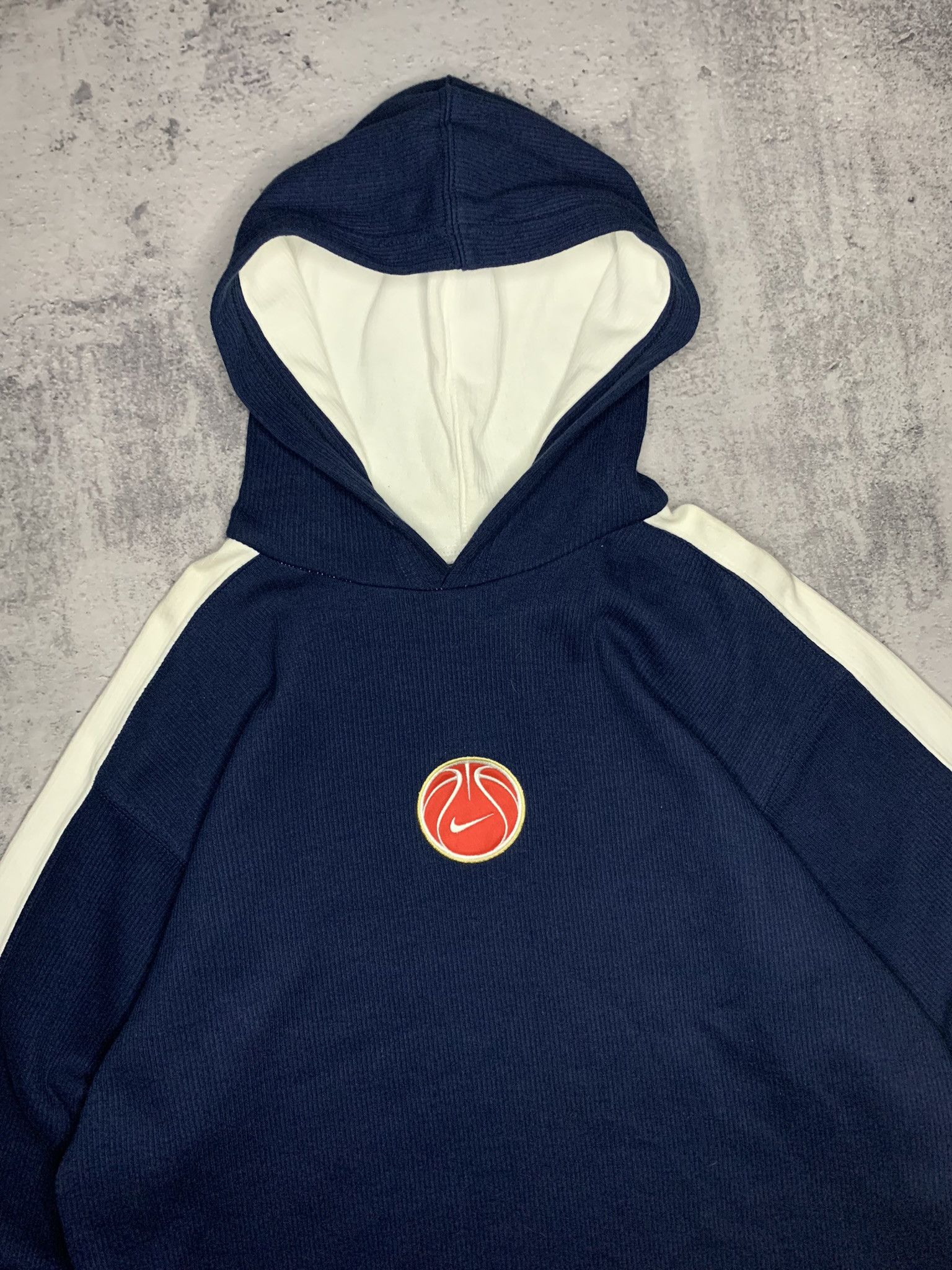 Nike Vintage 90s Nike Basketball Hoodie Size US M / EU 48-50 / 2 - 2 Thumbnail