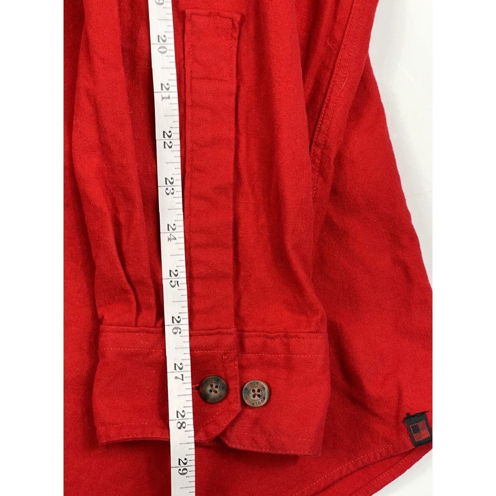 Vintage VINTAGE Woolrich Sportsman Button-Up Shirt Chamois Flannel Mens L Red Cotton Cotton Flannel All Seasons Pockets 90s USA Shirt Mens Size US L / EU 52-54 / 3 - 7 Thumbnail