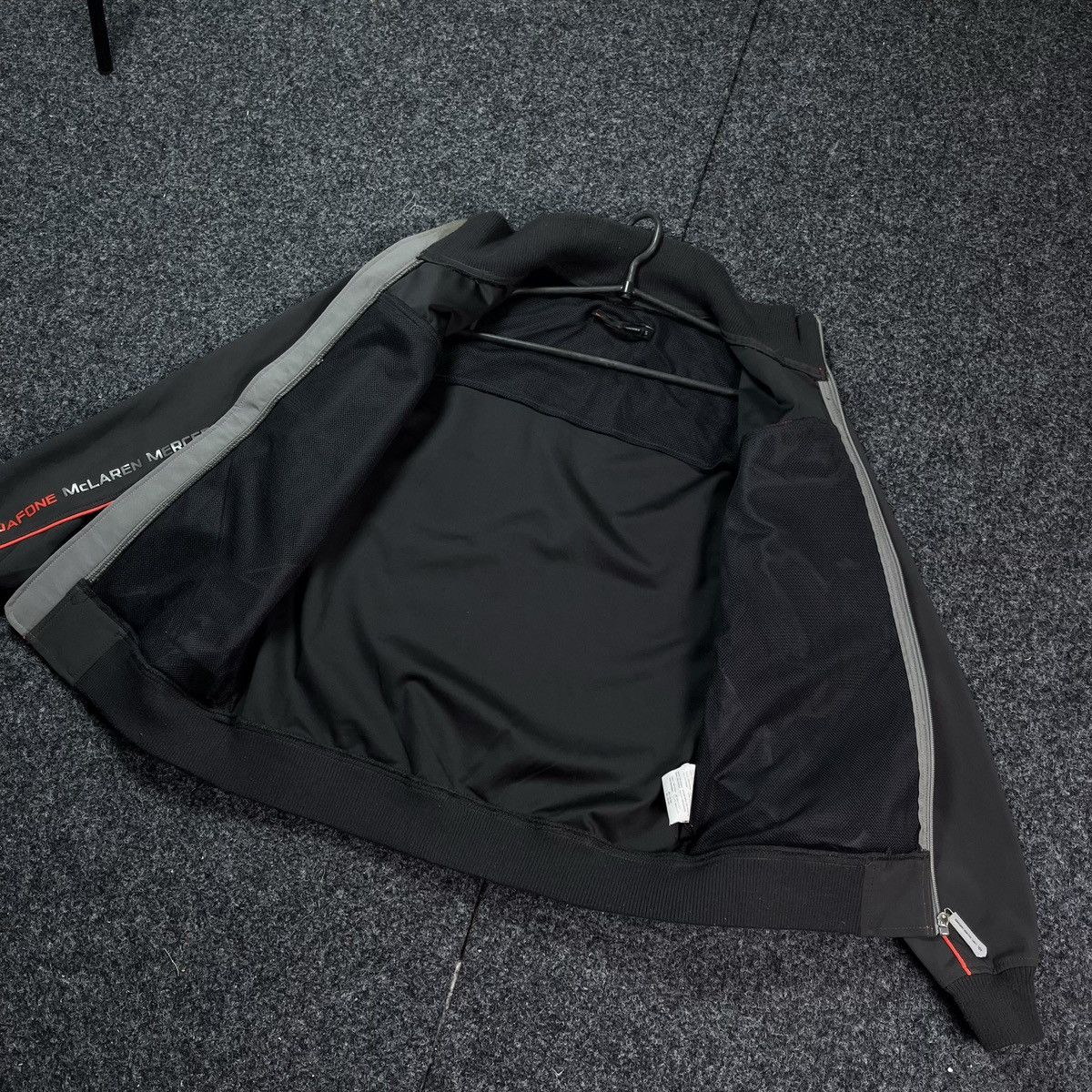 Malcolm McLaren Mclaren vodafone mercedes winbreaker jacket Size US S / EU 44-46 / 1 - 4 Thumbnail
