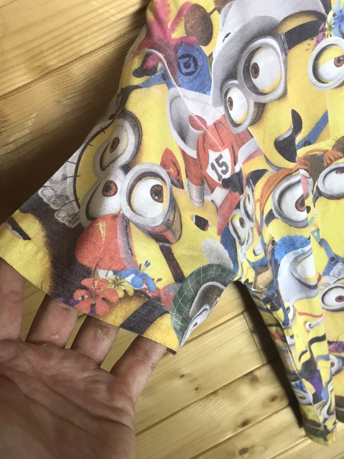 Cartoon Network Universal Studios Minion over print t-shirt Size US L / EU 52-54 / 3 - 6 Thumbnail