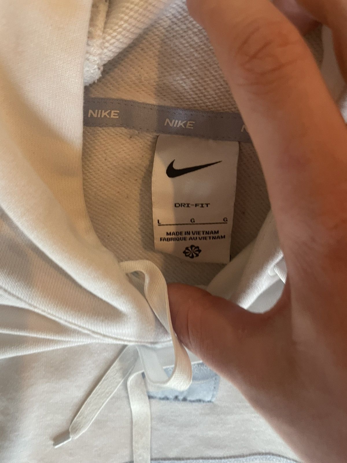 Nike Nike dri fit hoodie white and blue size large Size US L / EU 52-54 / 3 - 2 Thumbnail