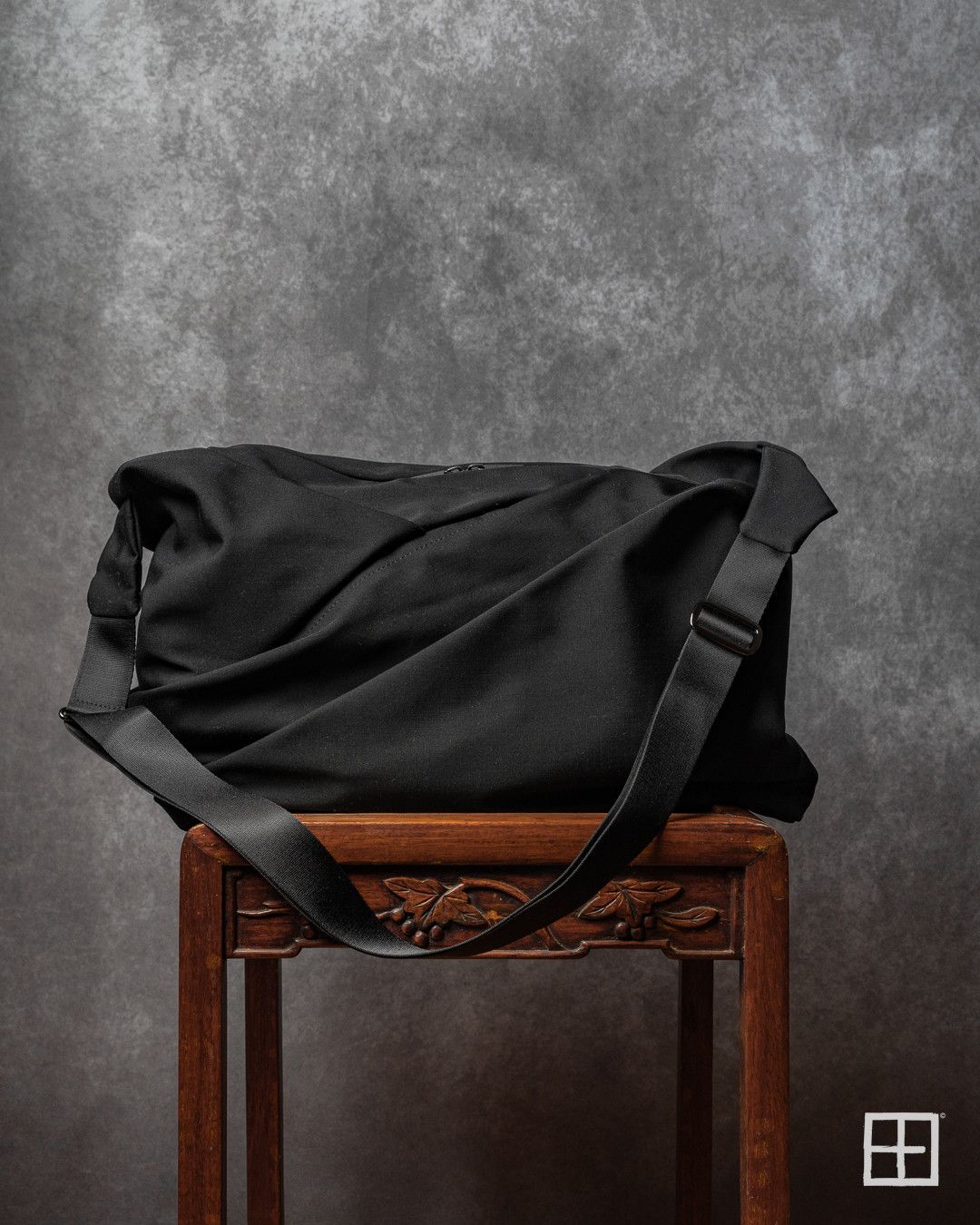 Yohji Yamamoto NEW Yohji Yamamoto Pour Homme SS25 Pleated Shoulder Bag Size ONE SIZE - 4 Thumbnail