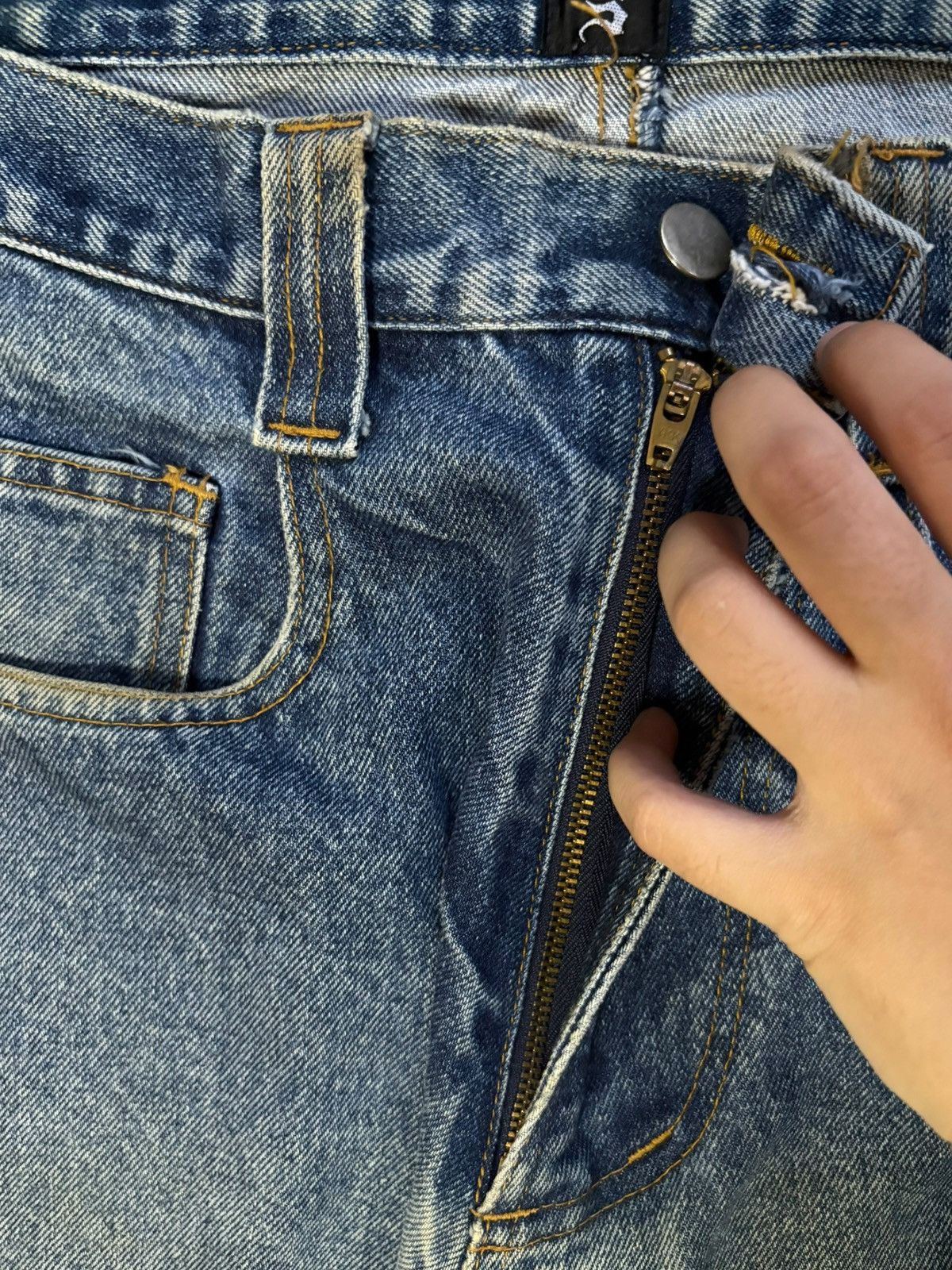 Japanese Brand × Tribal Streetwear Vintage Japanese Brand Mud Wash Ultra Wide Leg Baggy Jeans Size US 34 / EU 50 - 3 Thumbnail