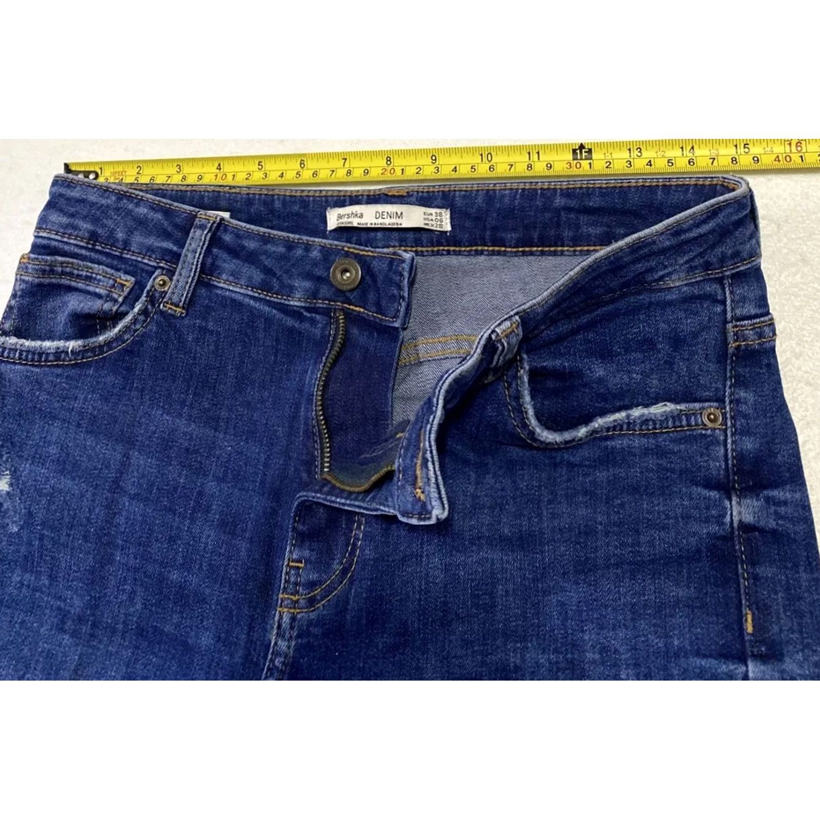 Bershka Bershka Jeans Women's Size 6 Blue Skinny Distressed Stretch Denim / 27-4 Distressed Skinny Jeans Womens 6 Blue Classic Modern Seasons Size 28" / US 6 / IT 42 - 6 Thumbnail