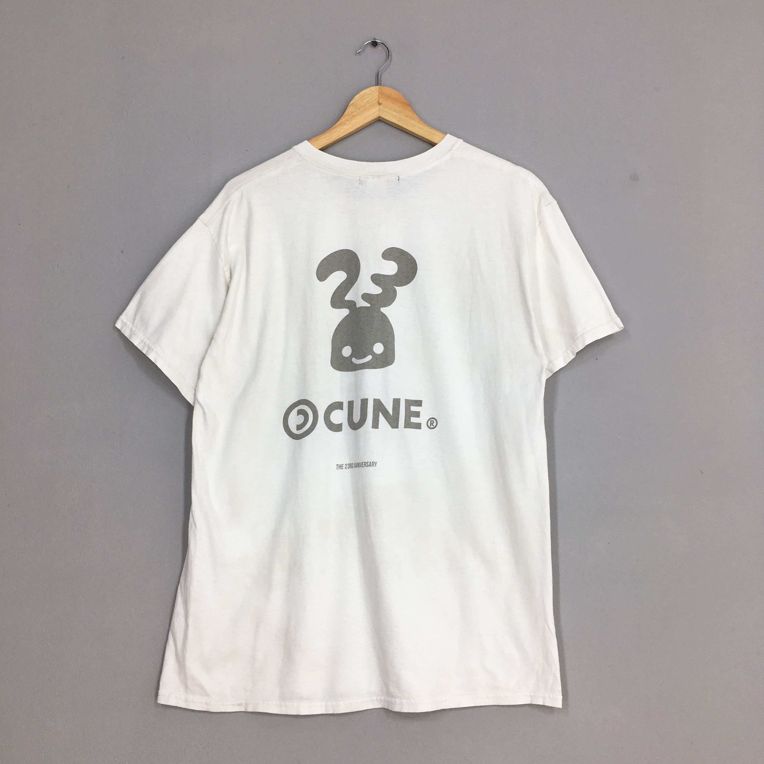 Japanese Brand × Vintage Cune Urcusis The 23rd Anniversary by Capcom Tshirt Size L Size US L / EU 52-54 / 3 - 8 Thumbnail