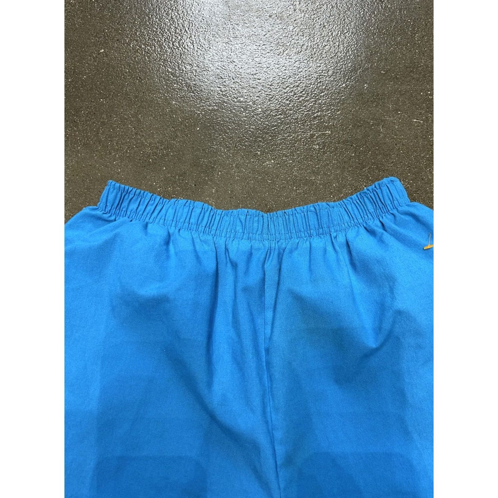 Vintage VICTORIA BAY Shorts Womens M Blue Elastic Waist Flower Embroidered Lounge Size 32" / US 10 / IT 46 - 2 Thumbnail