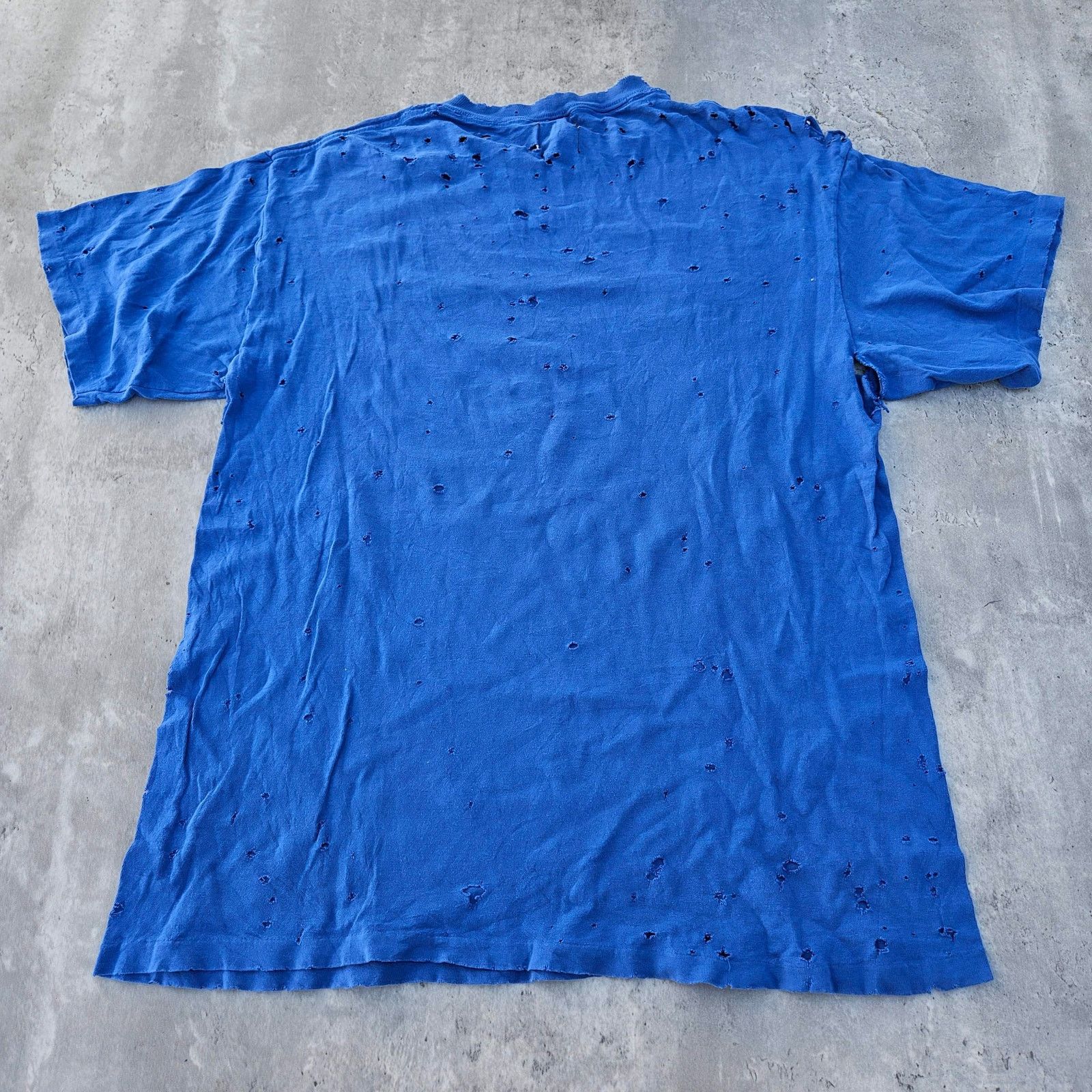 NFL Vintage Detroit Lions Shirt Size Large Highly Distressed Size US L / EU 52-54 / 3 - 8 Thumbnail