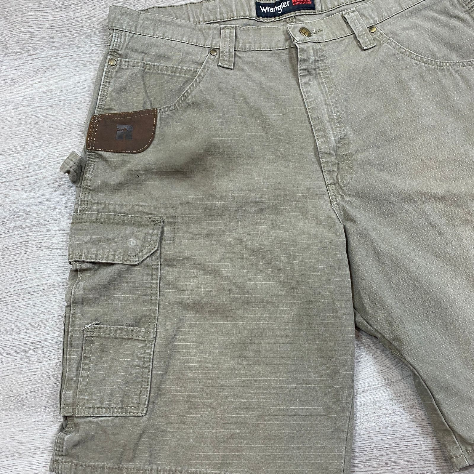Wrangler Wrangler Riggs Workwear Cargo 11" Shorts Men's 38 Size US 38 / EU 54 - 2 Thumbnail